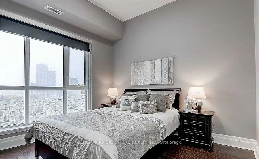 Photo 3 of Unit 901, 1 Upper Duke Crescent, Markham, Unionville — HOMEH