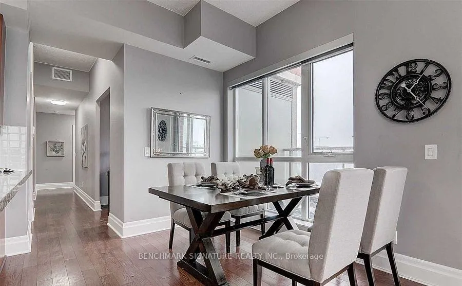 Photo 10 of Unit 901, 1 Upper Duke Crescent, Markham, Unionville — HOMEH