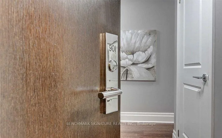 Photo 23 of Unit 901, 1 Upper Duke Crescent, Markham, Unionville — HOMEH
