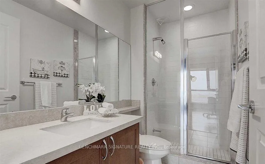 Photo 26 of Unit 901, 1 Upper Duke Crescent, Markham, Unionville — HOMEH