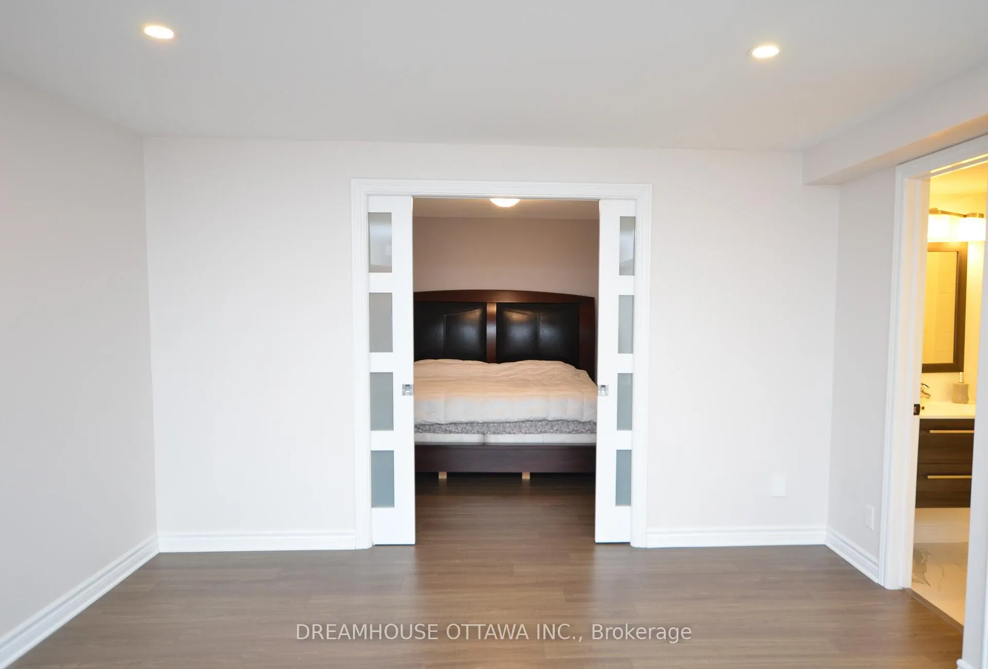 Photo 16 of 168 Grainstone Way, Ottawa, Kanata - Kanata Lakes/Heritage Hills — HOMEH