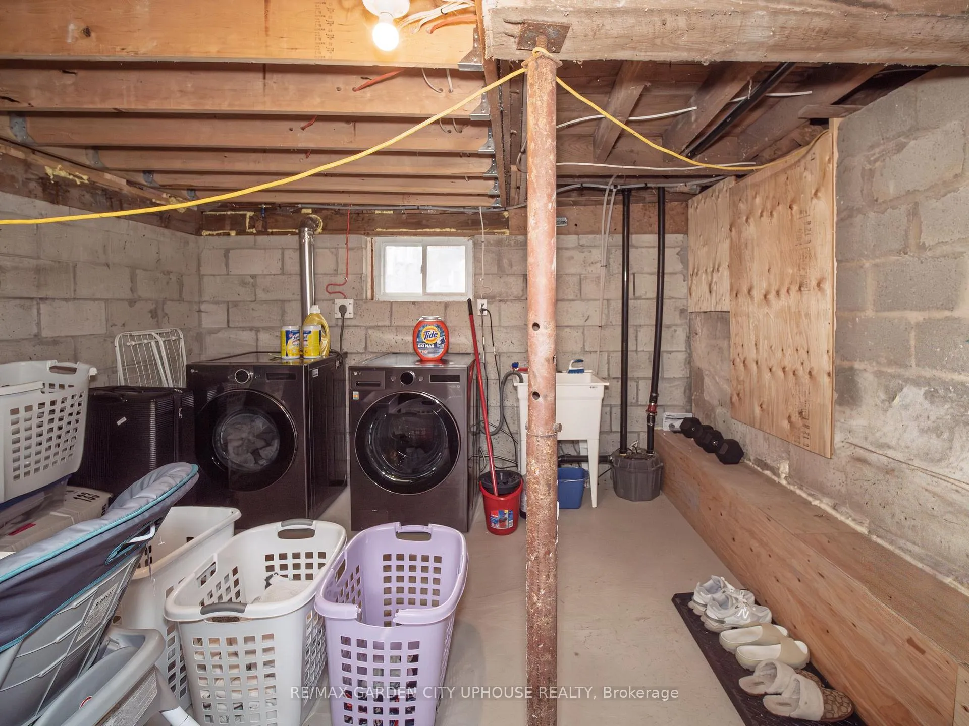 Photo 14 of 9013 Netherby Road, Niagara Falls, Schisler — HOMEH