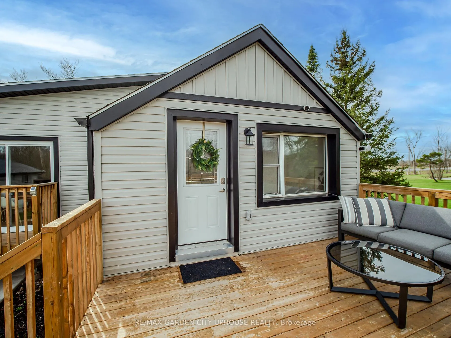 Photo 15 of 9013 Netherby Road, Niagara Falls, Schisler — HOMEH
