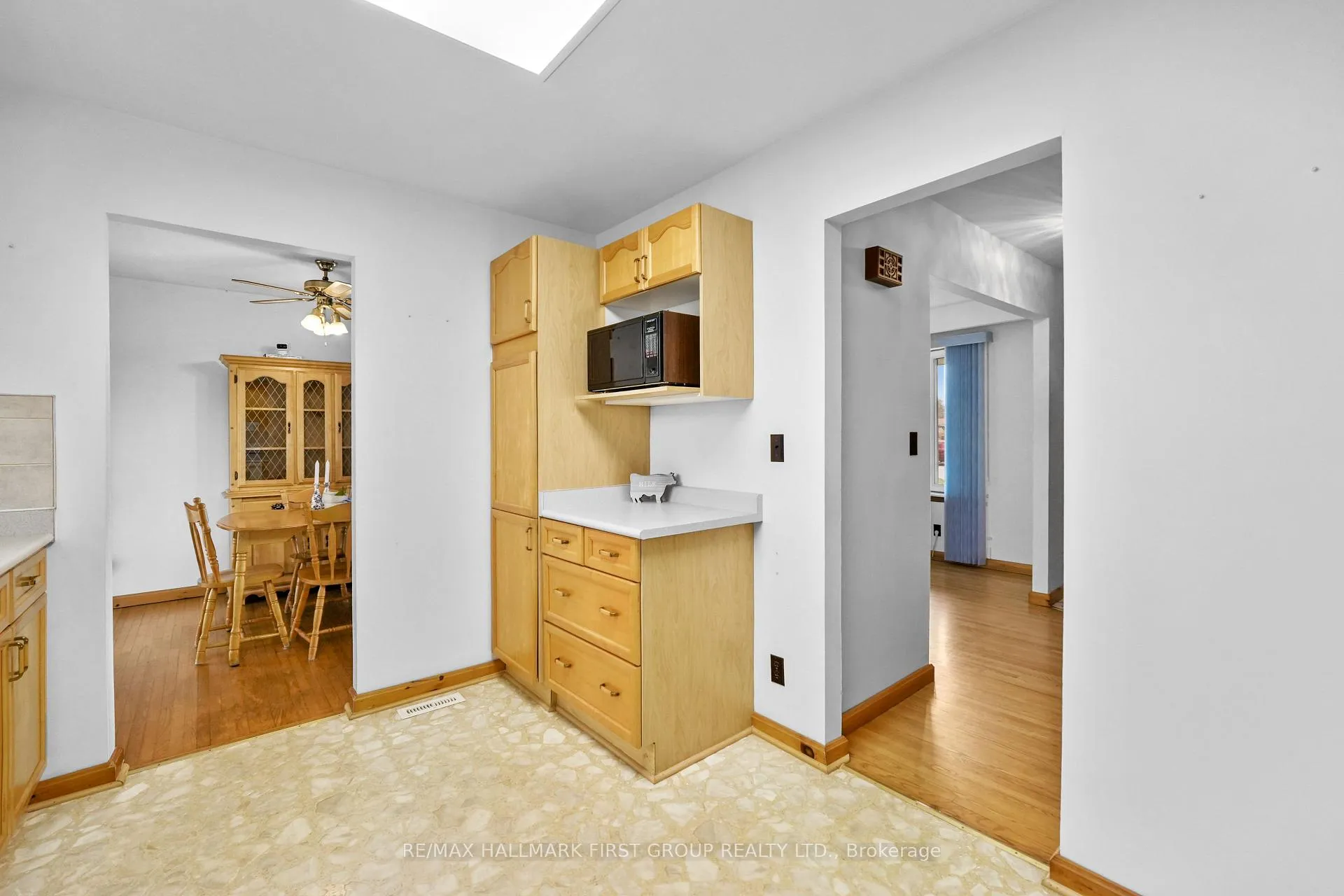 Photo 15 of 950 Curtis Crescent, Cobourg — HOMEH