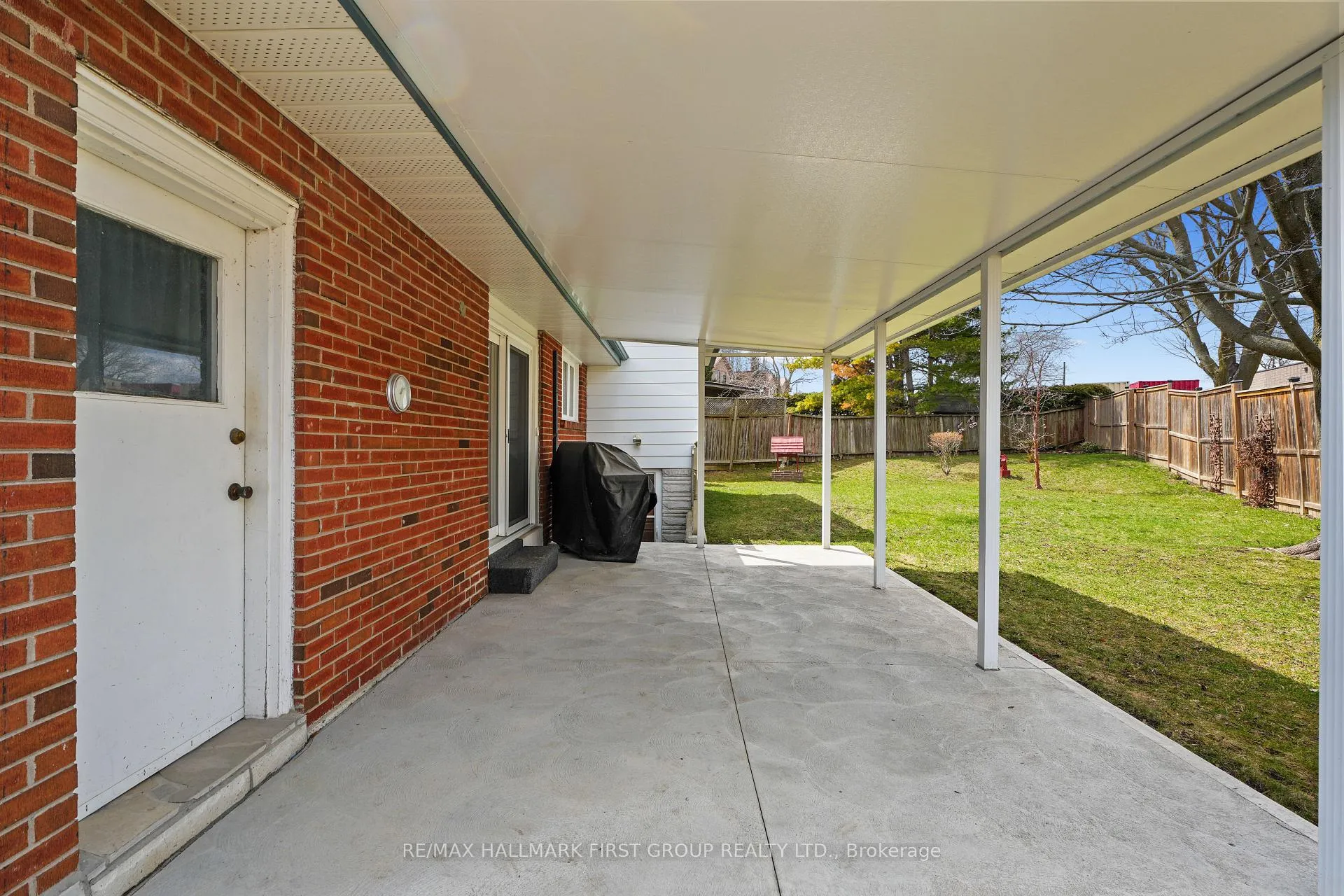 Photo 31 of 950 Curtis Crescent, Cobourg — HOMEH