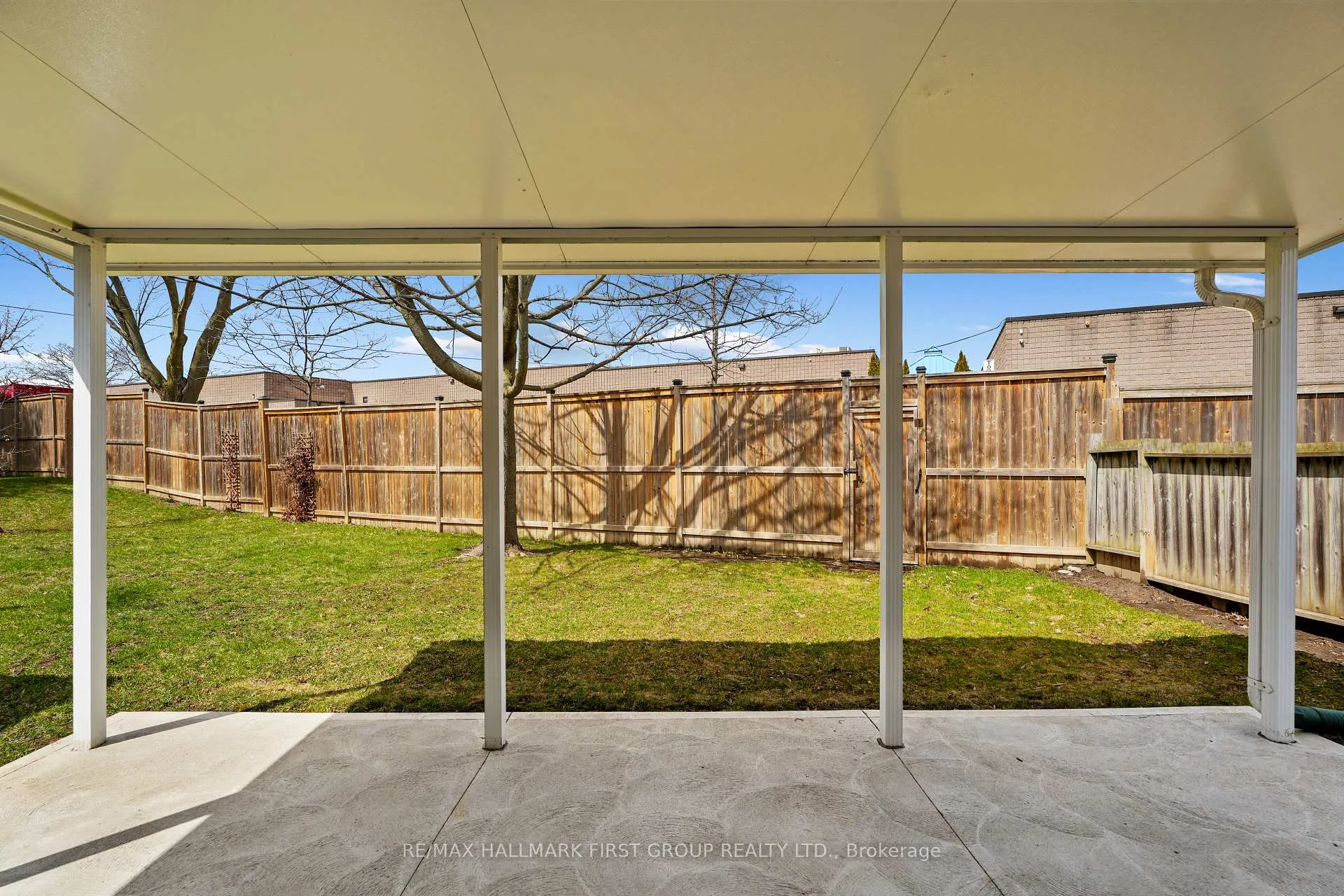 Photo 33 of 950 Curtis Crescent, Cobourg — HOMEH