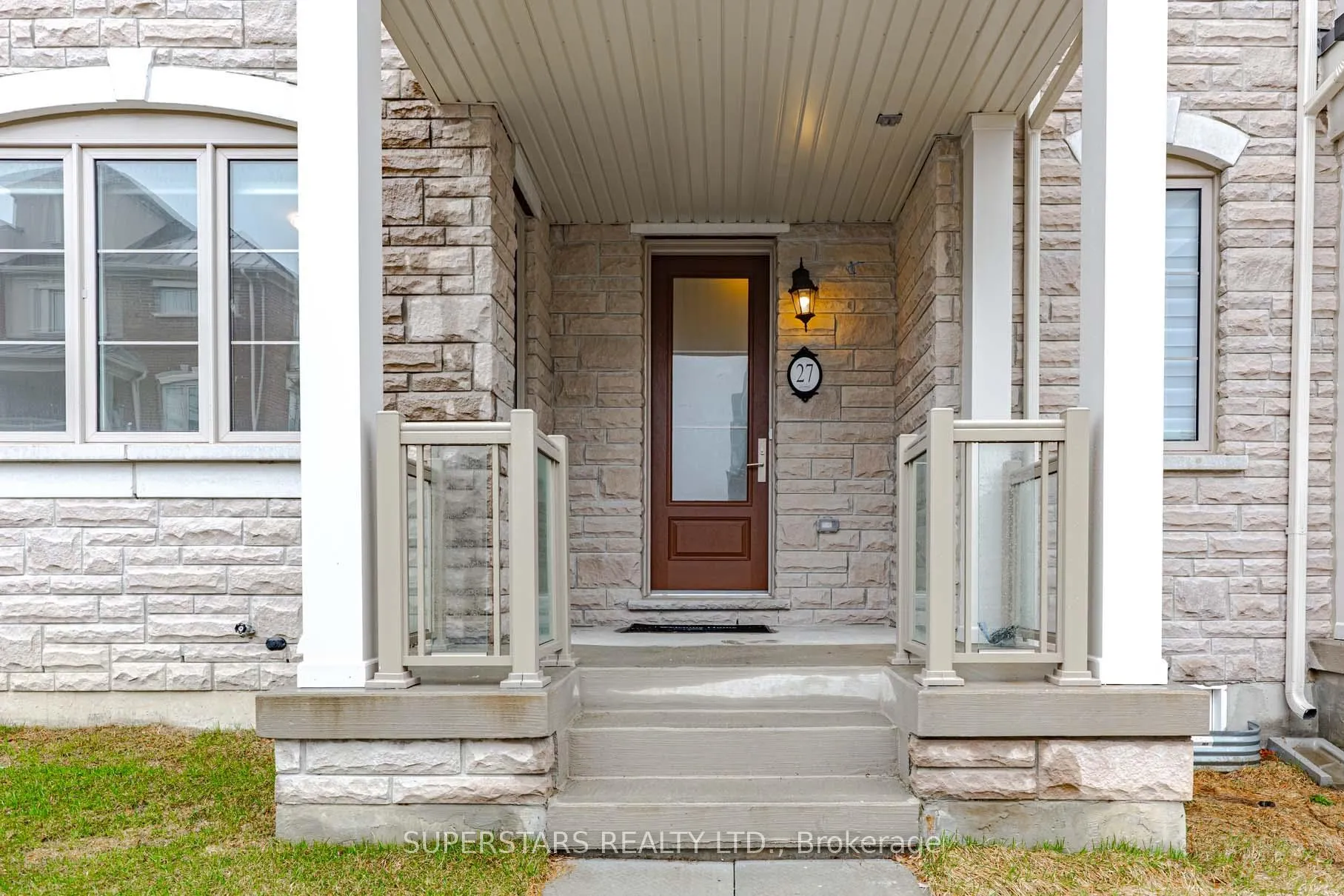 Photo 3 of 27 Bruce Boyd Drive, Markham, Cornell — HOMEH