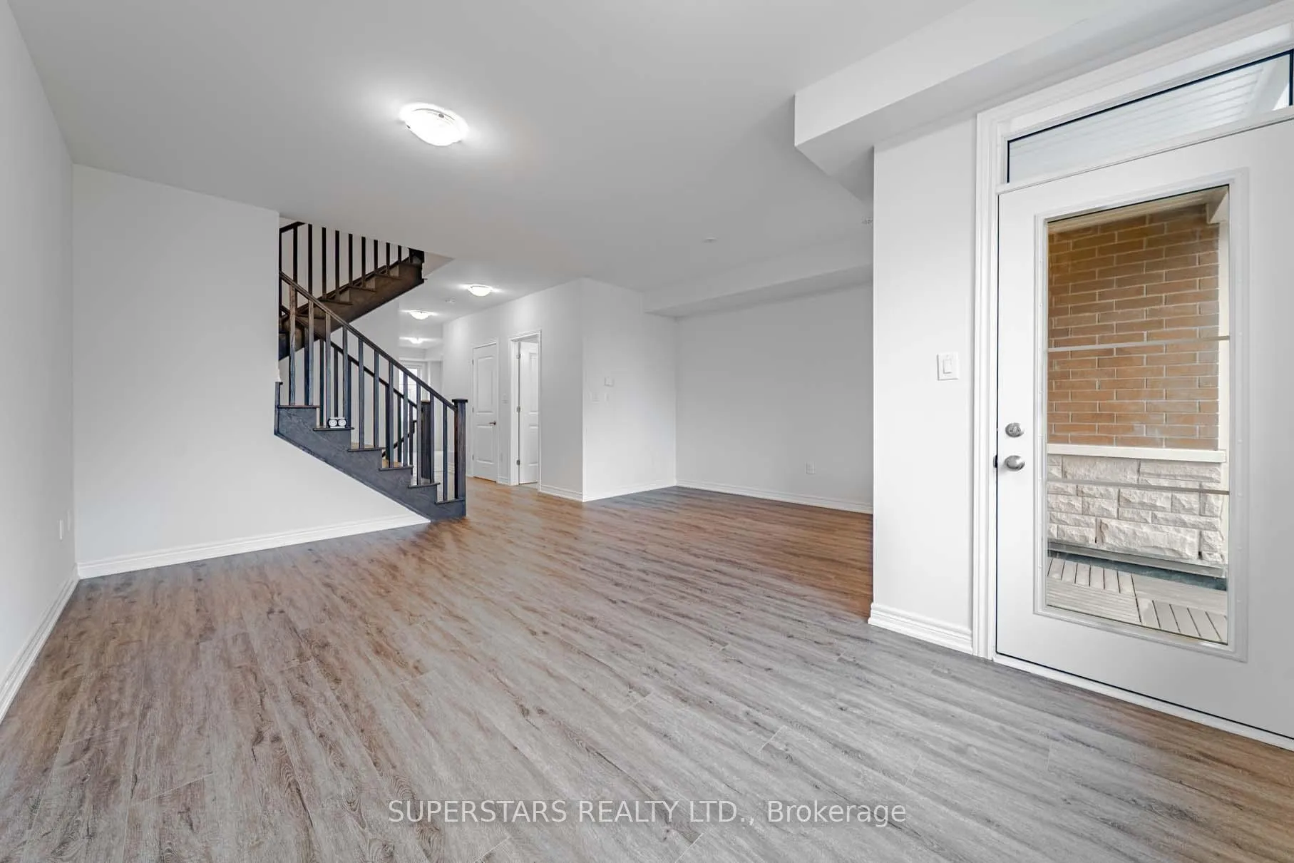 Photo 12 of 27 Bruce Boyd Drive, Markham, Cornell — HOMEH