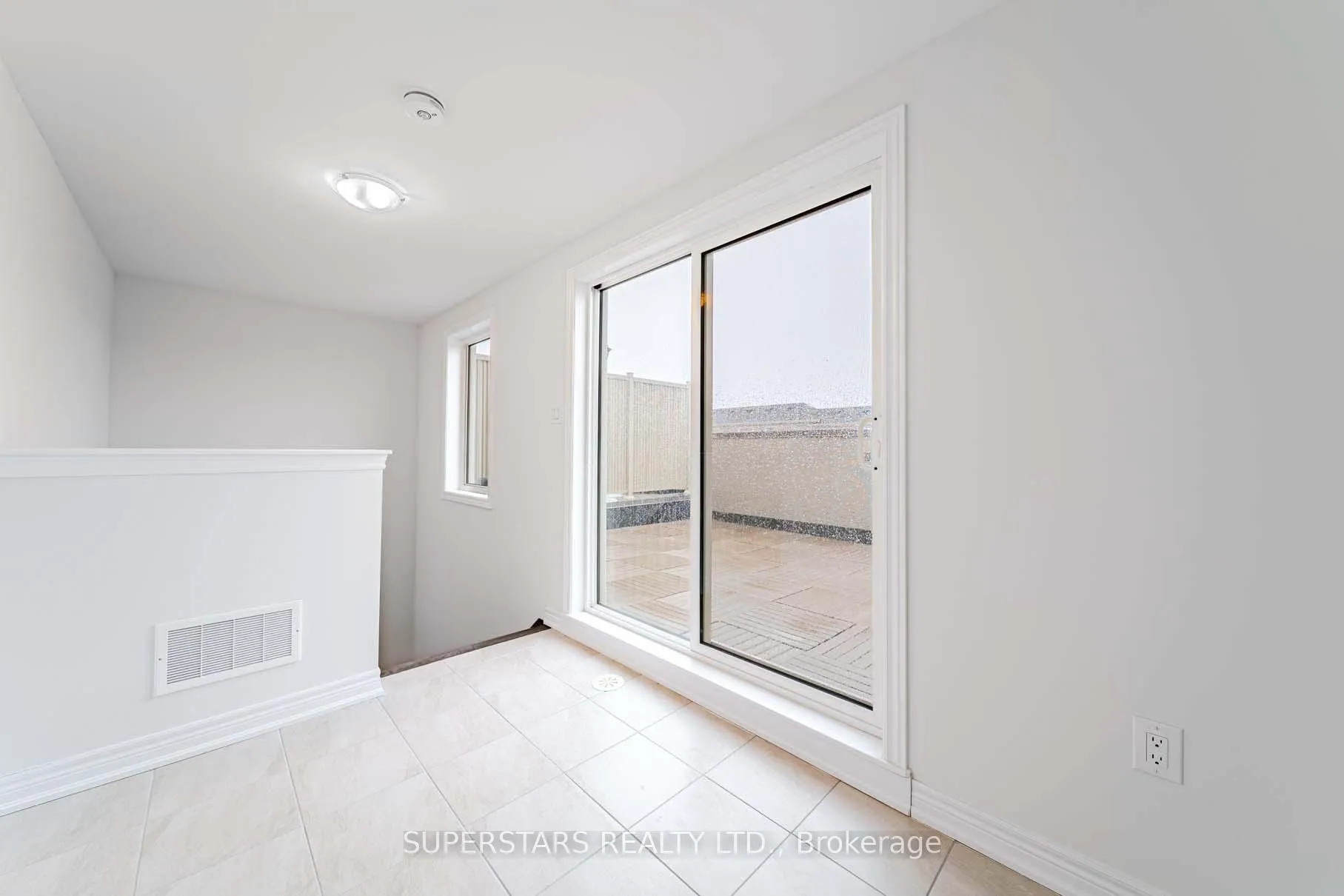 Photo 28 of 27 Bruce Boyd Drive, Markham, Cornell — HOMEH