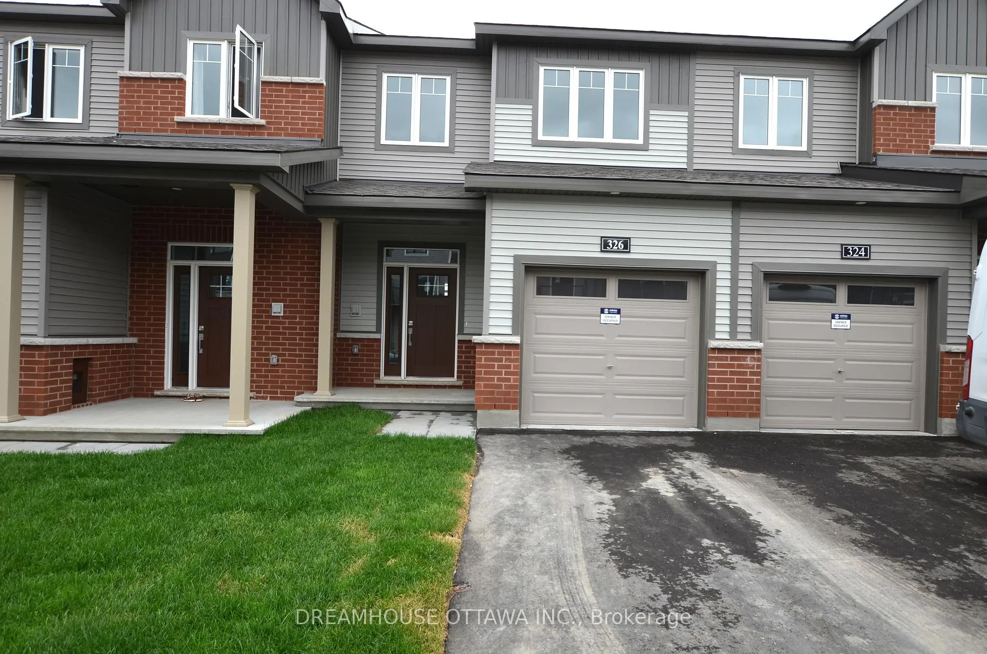 Front of 326 Gisborne Place