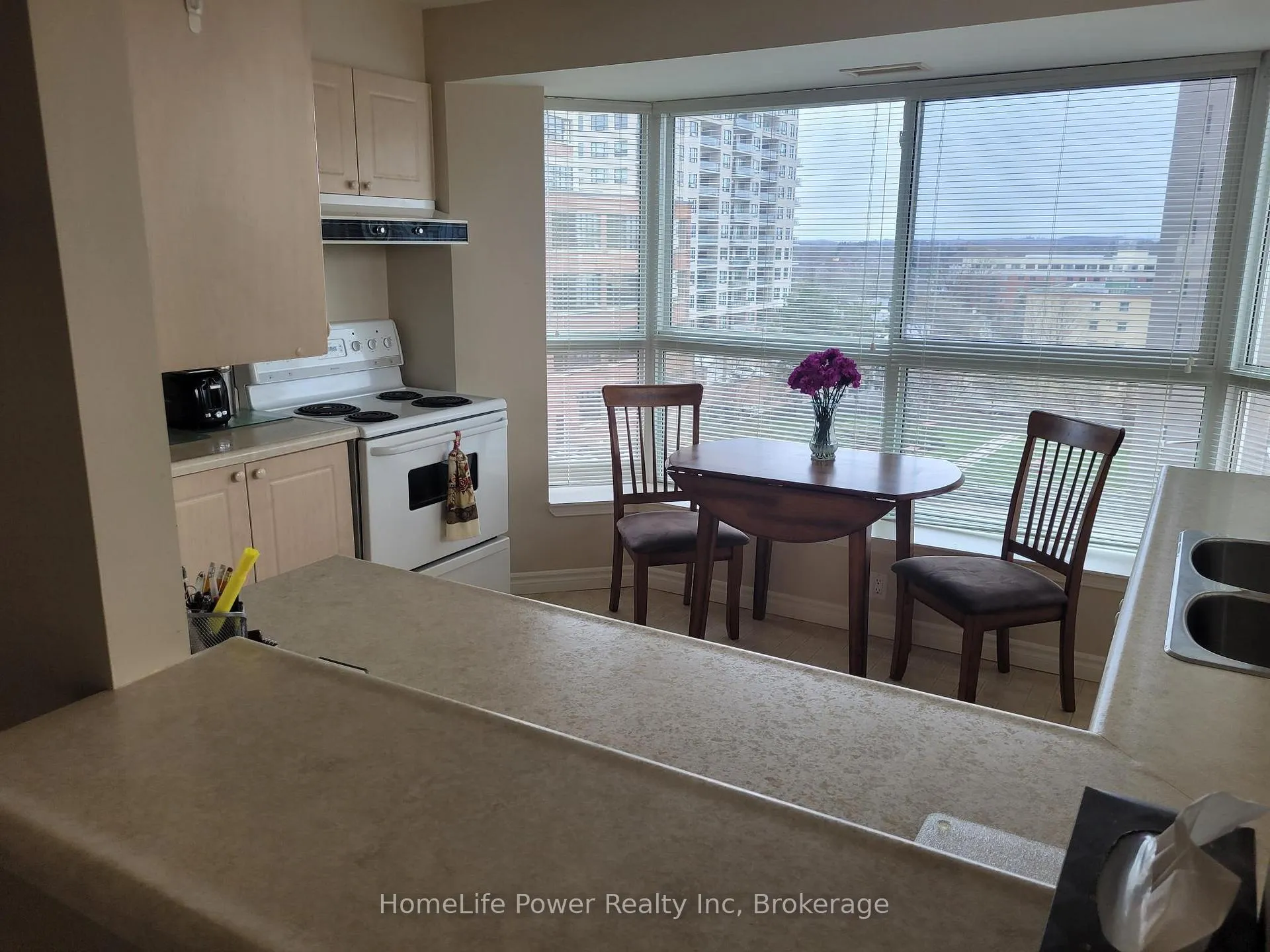 Photo 8 of Unit 409, 20 St George Street, Kitchener — HOMEH
