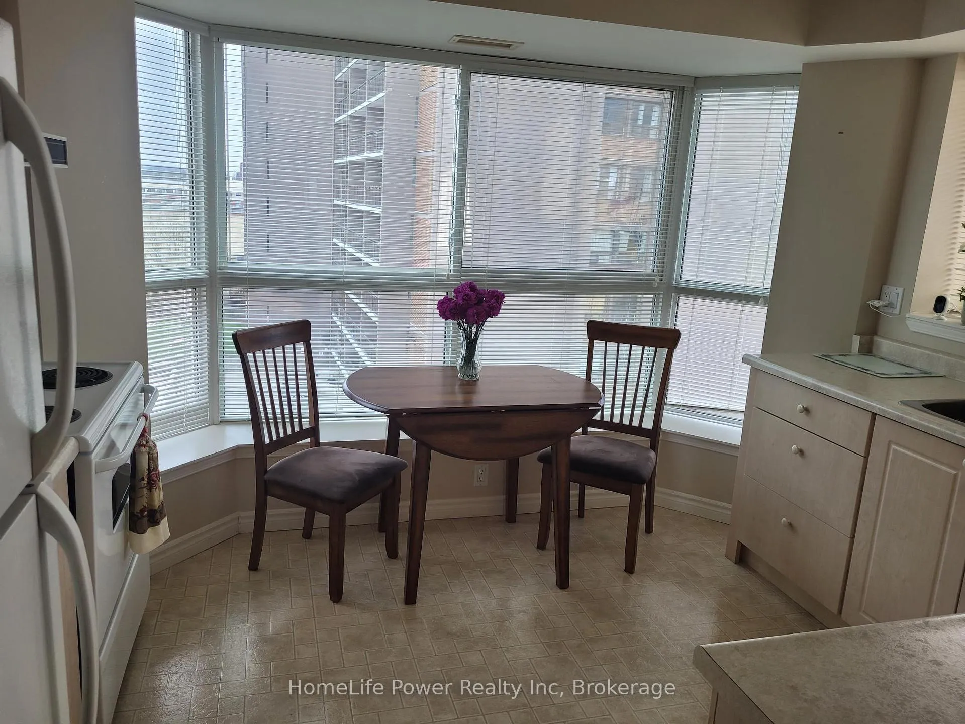 Photo 11 of Unit 409, 20 St George Street, Kitchener — HOMEH