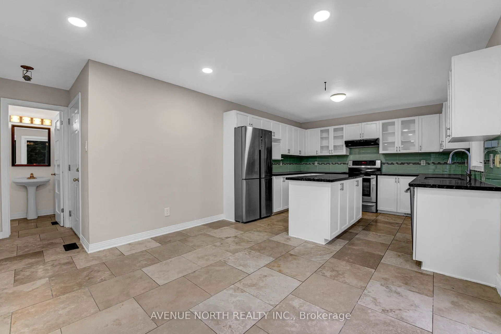 Photo 12 of 945 Cahill Drive W, Ottawa, Hunt Club — HOMEH