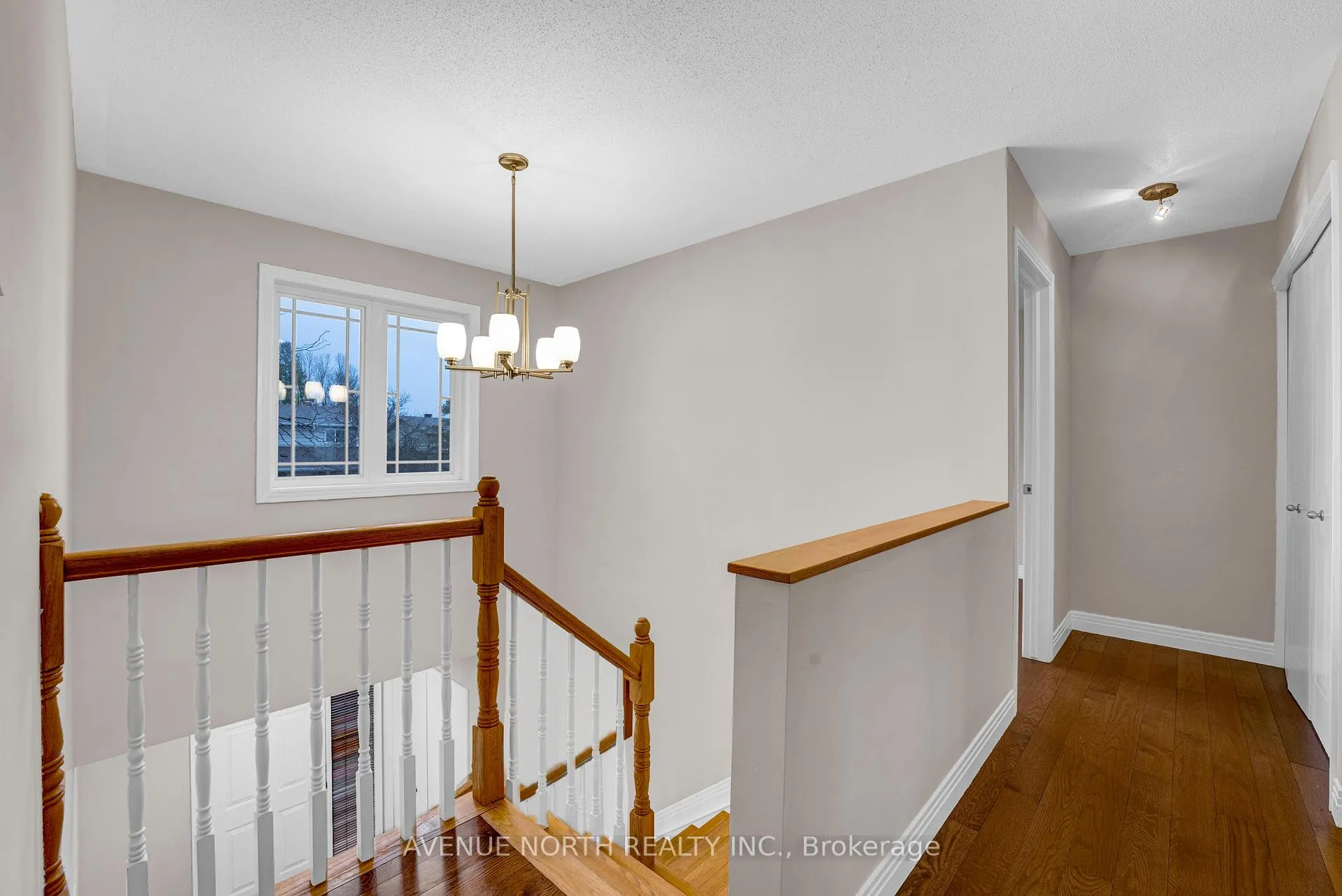 Photo 20 of 945 Cahill Drive W, Ottawa, Hunt Club — HOMEH