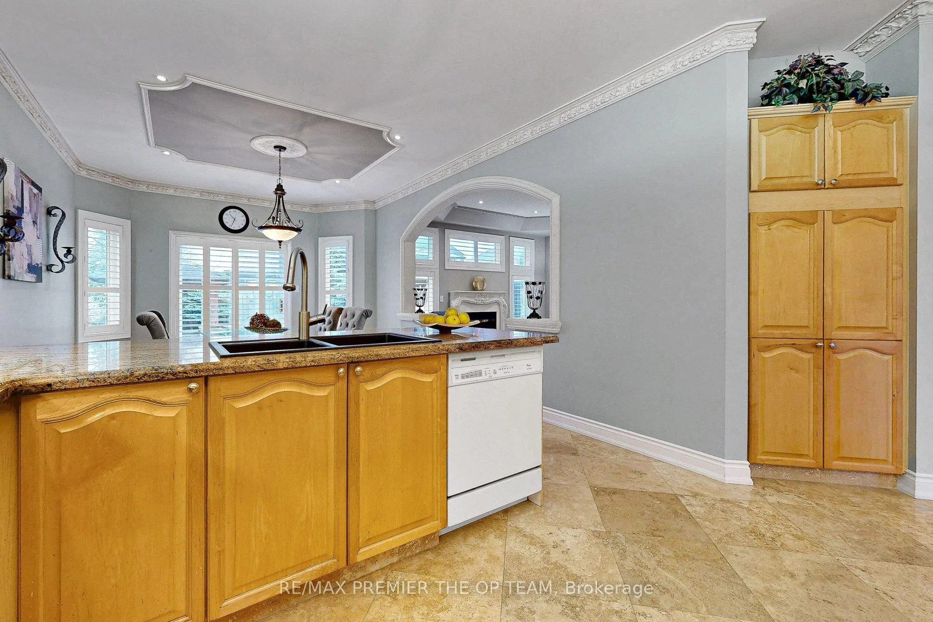 Photo 20 of 165 Novaview Crescent, Vaughan, East Woodbridge — HOMEH