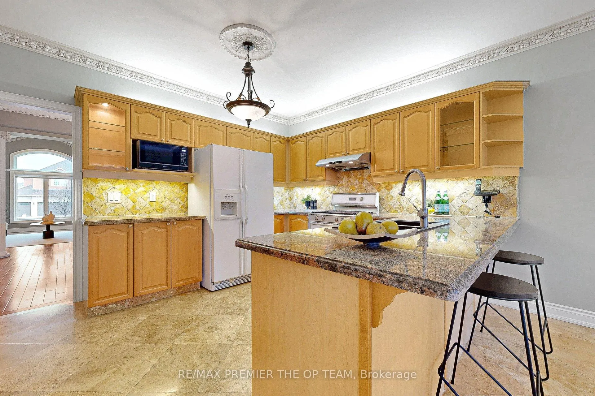 Photo 21 of 165 Novaview Crescent, Vaughan, East Woodbridge — HOMEH