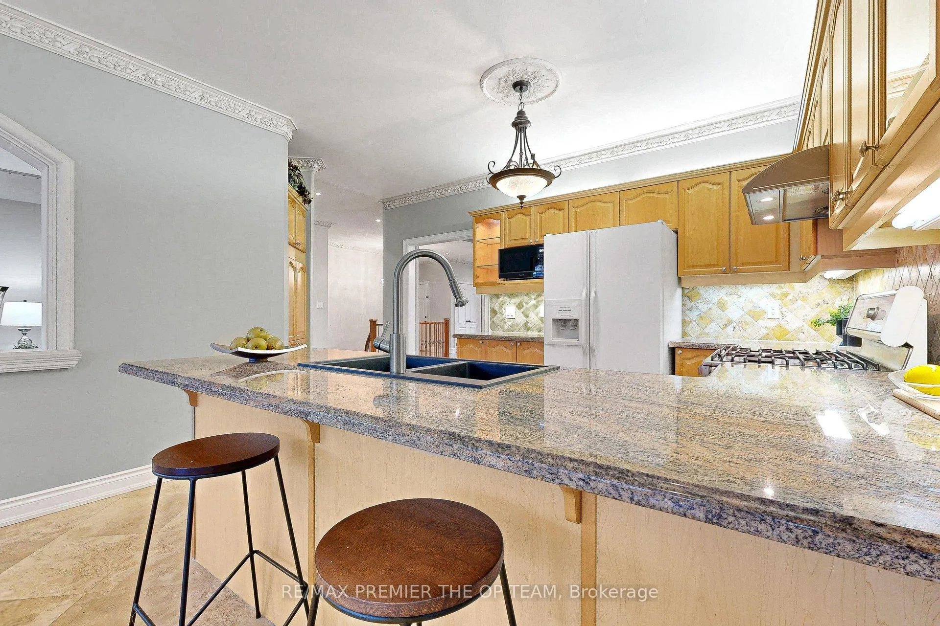 Photo 22 of 165 Novaview Crescent, Vaughan, East Woodbridge — HOMEH
