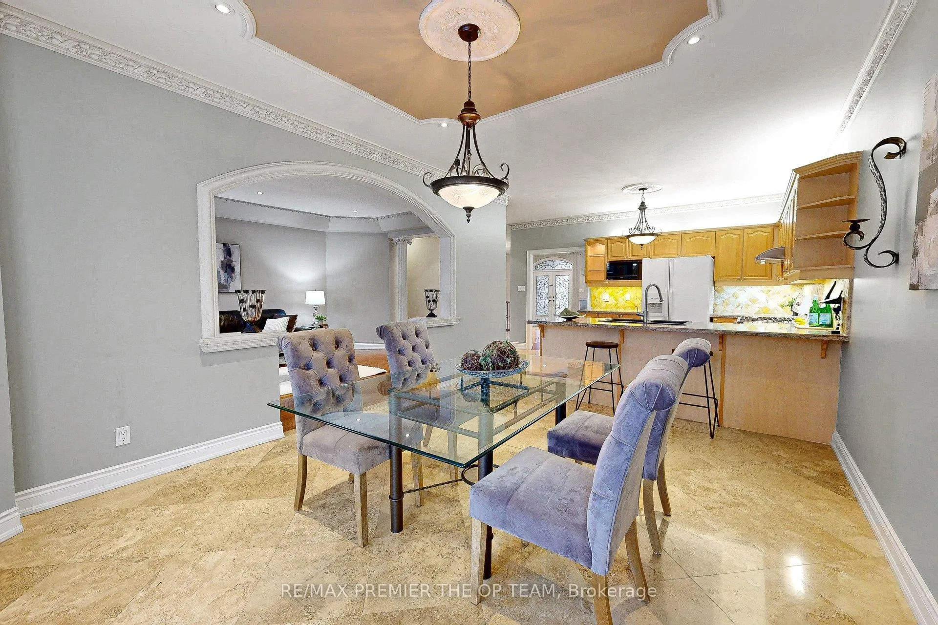 Photo 25 of 165 Novaview Crescent, Vaughan, East Woodbridge — HOMEH