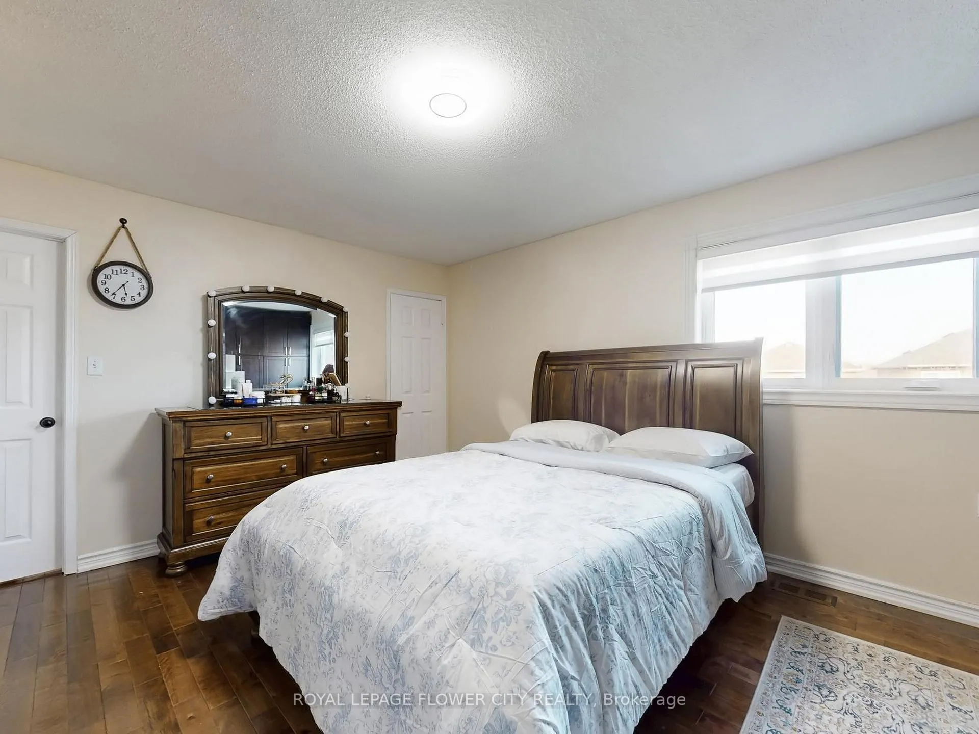 Photo 20 of 29 Glenmore Drive, Whitby, Downtown Whitby — HOMEH