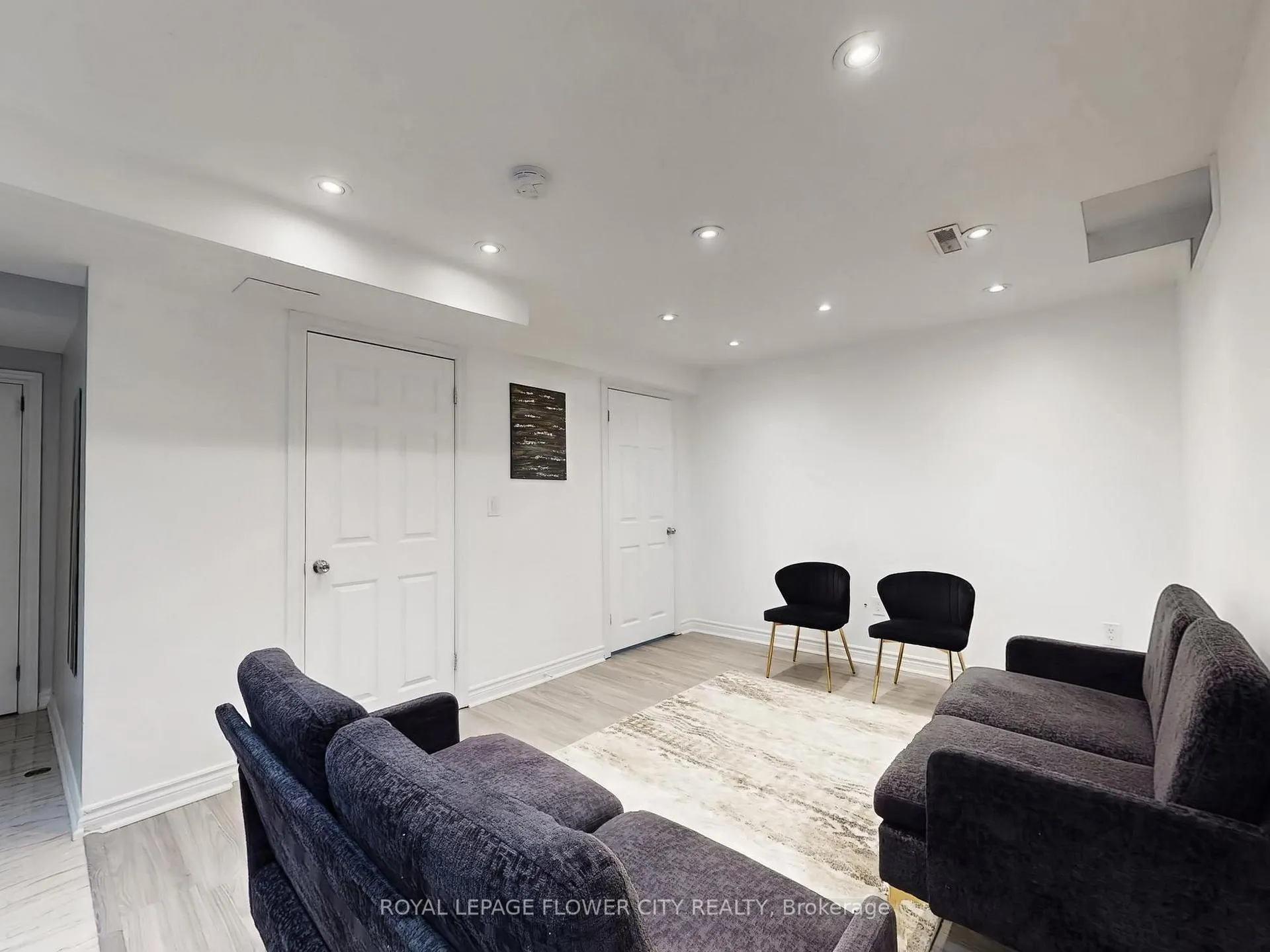 Photo 34 of 29 Glenmore Drive, Whitby, Downtown Whitby — HOMEH