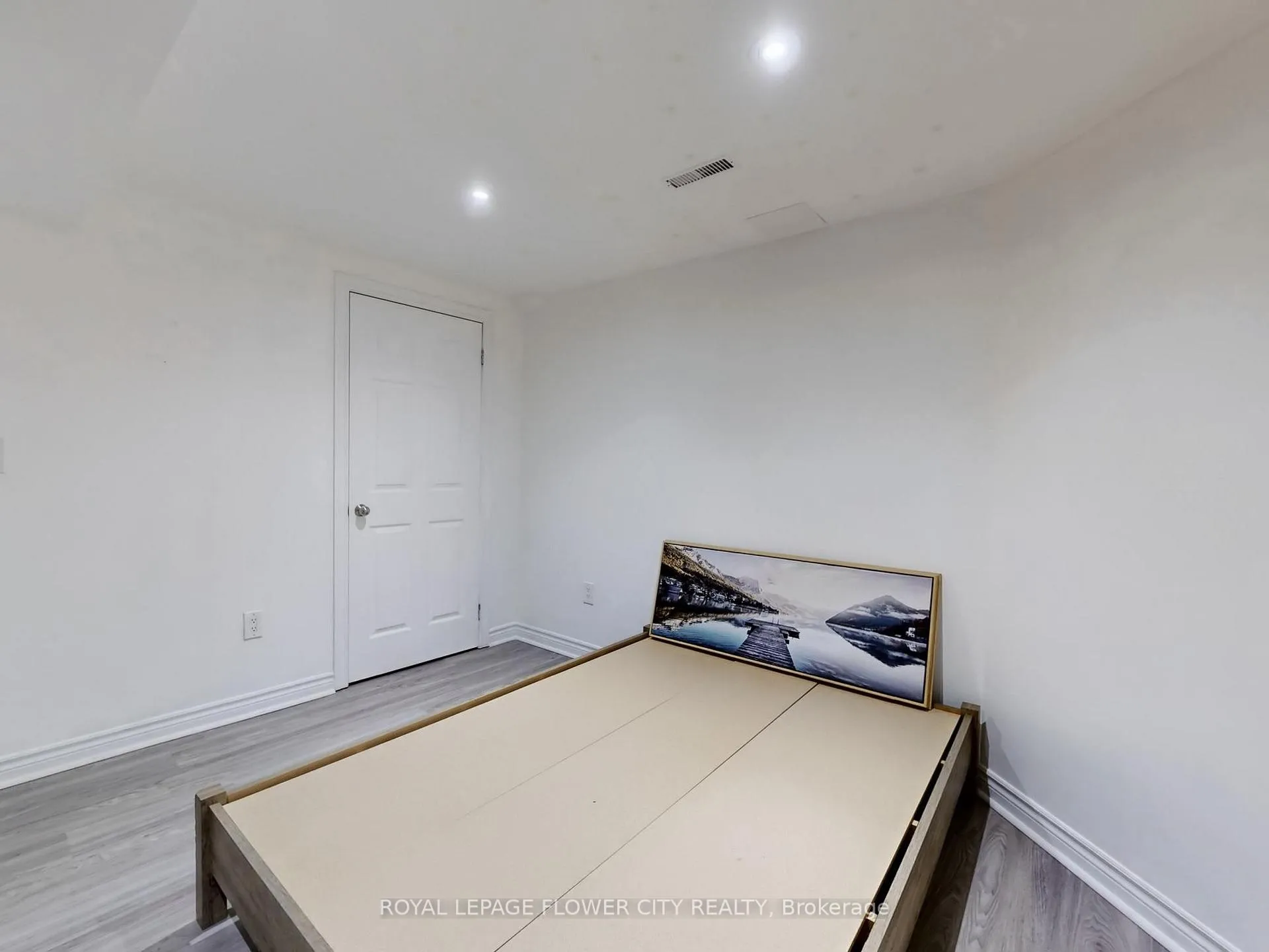 Photo 44 of 29 Glenmore Drive, Whitby, Downtown Whitby — HOMEH