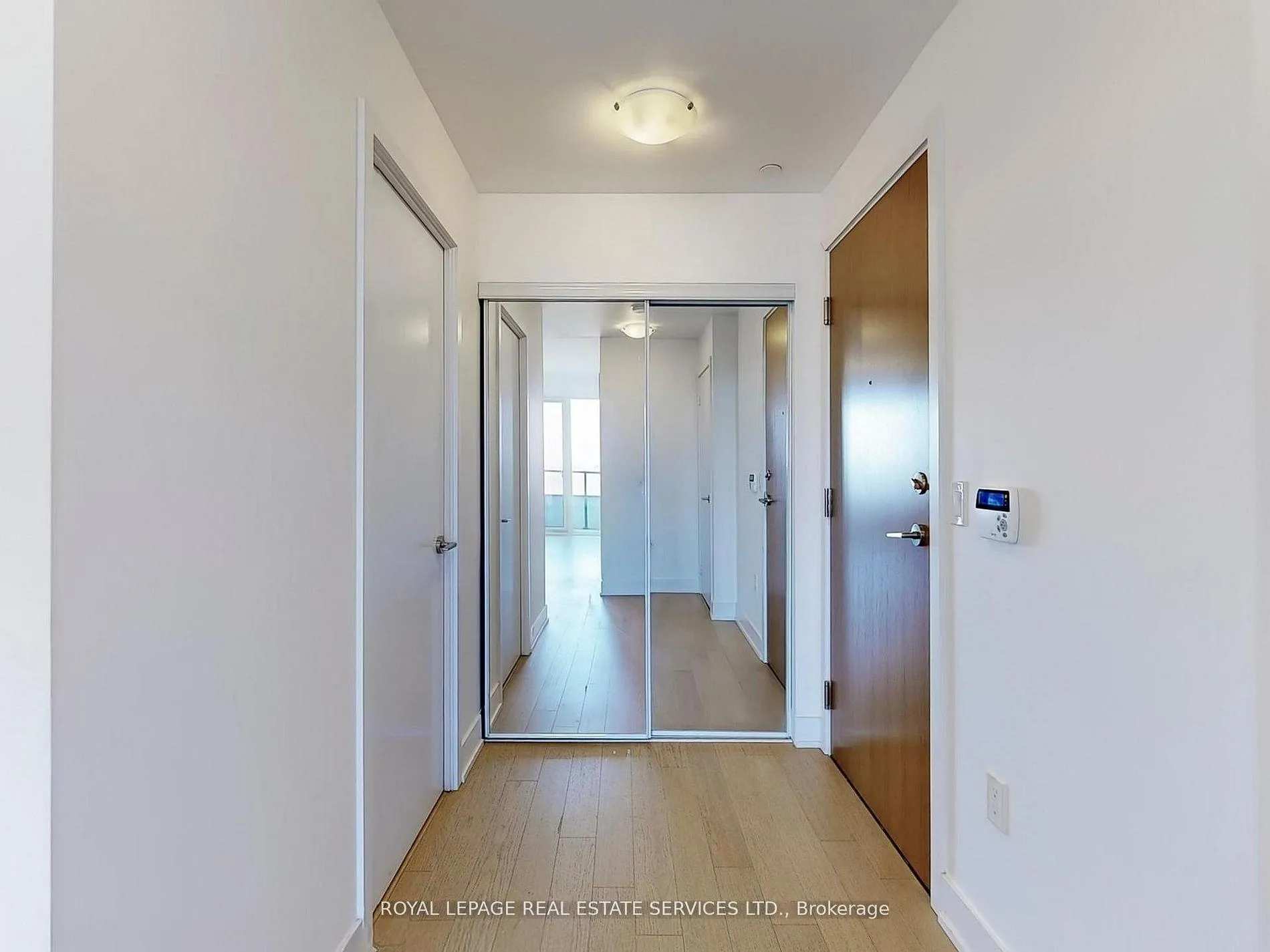 Photo 11 of Unit 4620, 30 Shore Breeze Drive, Etobicoke, Mimico — HOMEH