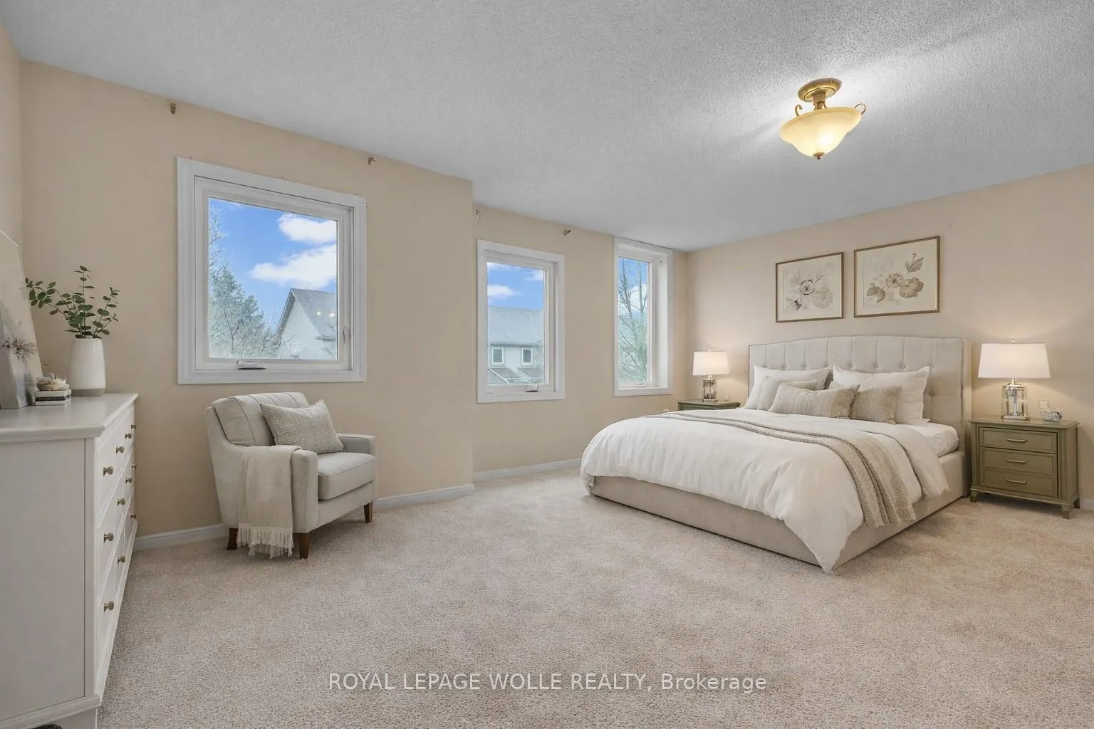 Photo 22 of 26 Roehampton Crescent, Guelph, Pineridge/Westminster Woods — HOMEH