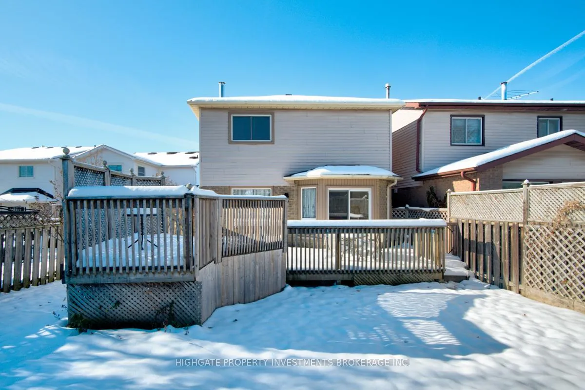 Photo 26 of 913 Dyer Court, Oshawa, Pinecrest — HOMEH