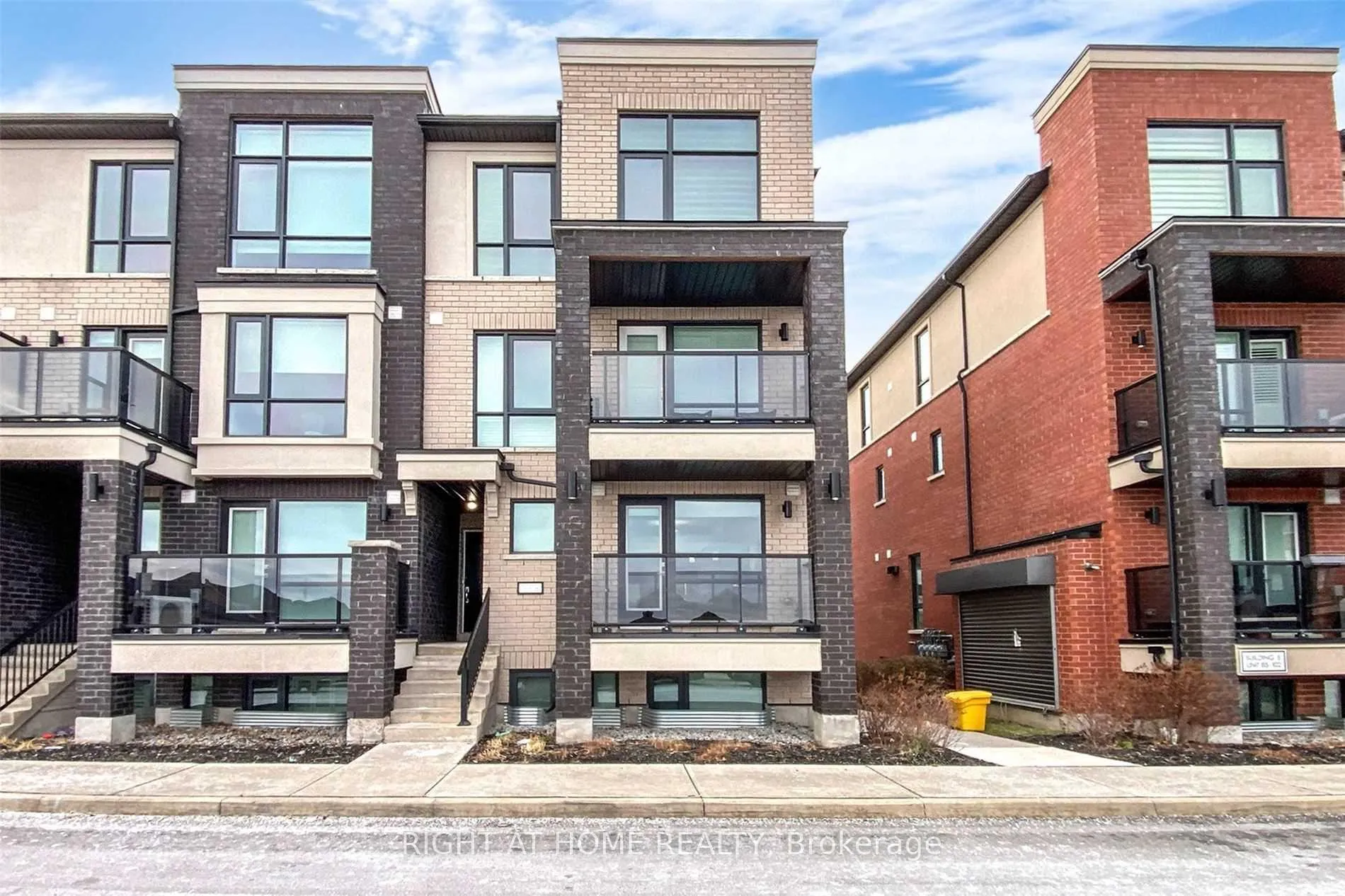 Front of Unit 82, 100 Dufay Road