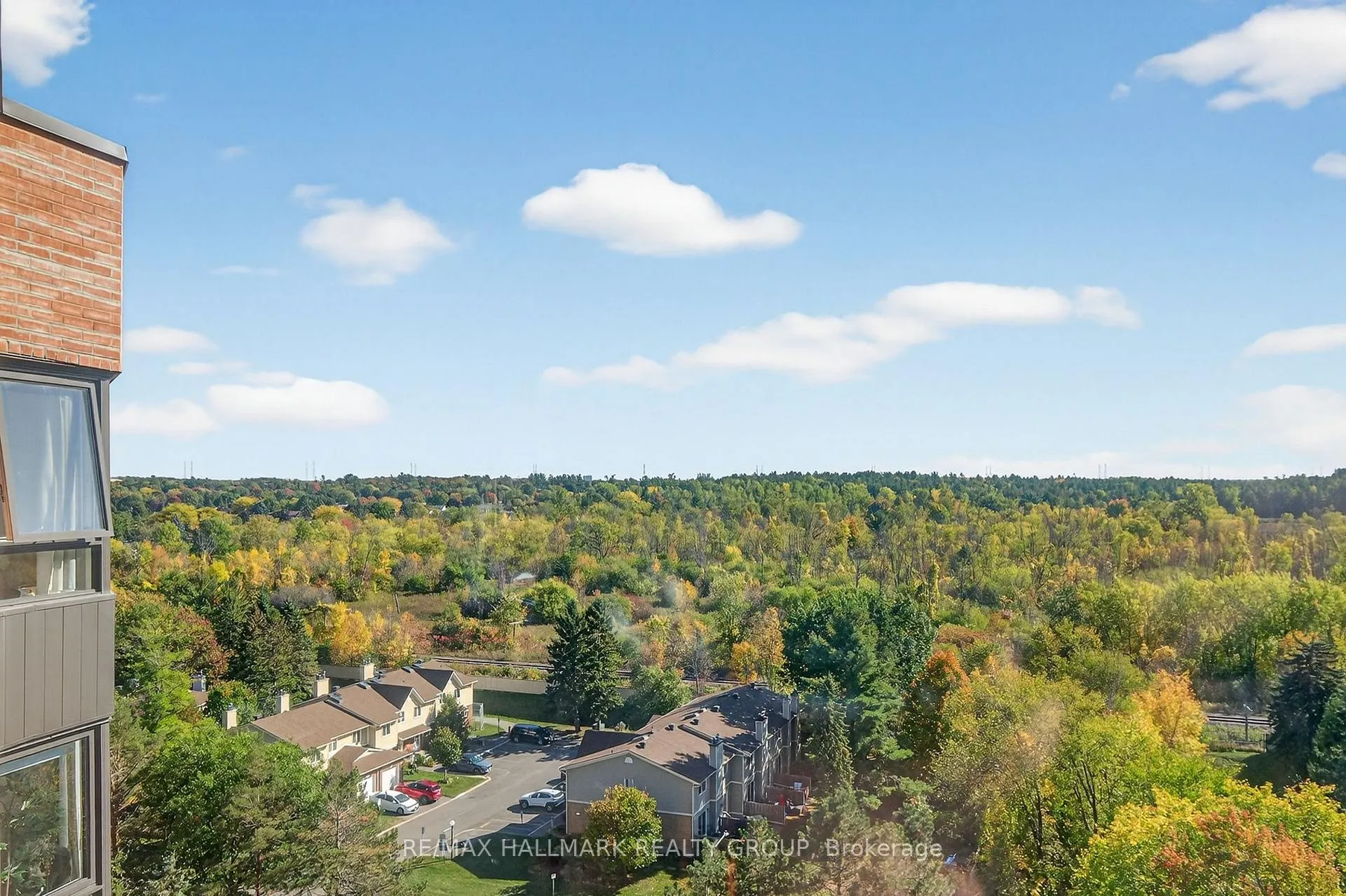Photo 31 of 80 Sandcastle Drive, Ottawa, Leslie Park — HOMEH