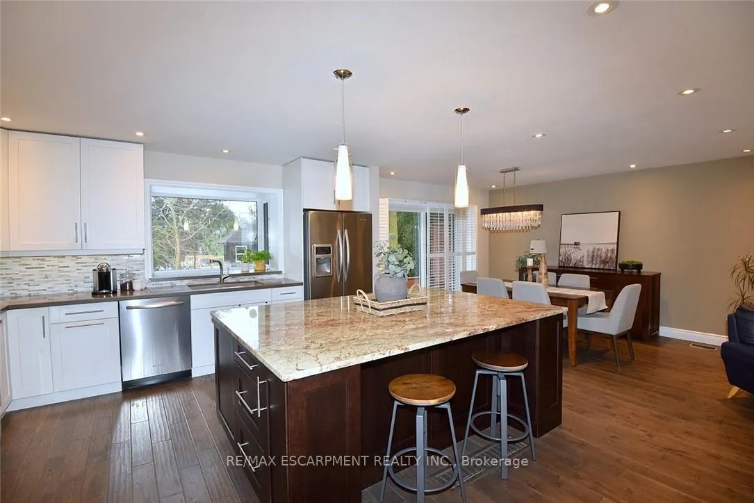 Photo 20 of 626 Vanderburgh Drive, Burlington, LaSalle — HOMEH