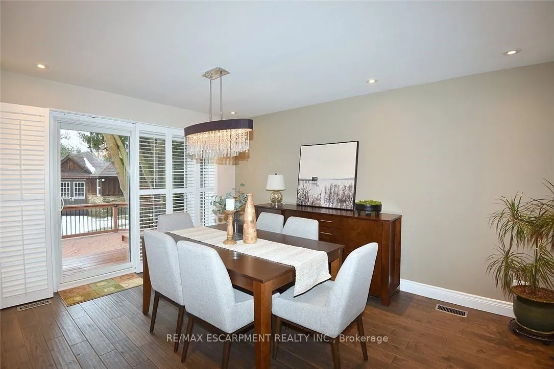 Photo 22 of 626 Vanderburgh Drive, Burlington, LaSalle — HOMEH