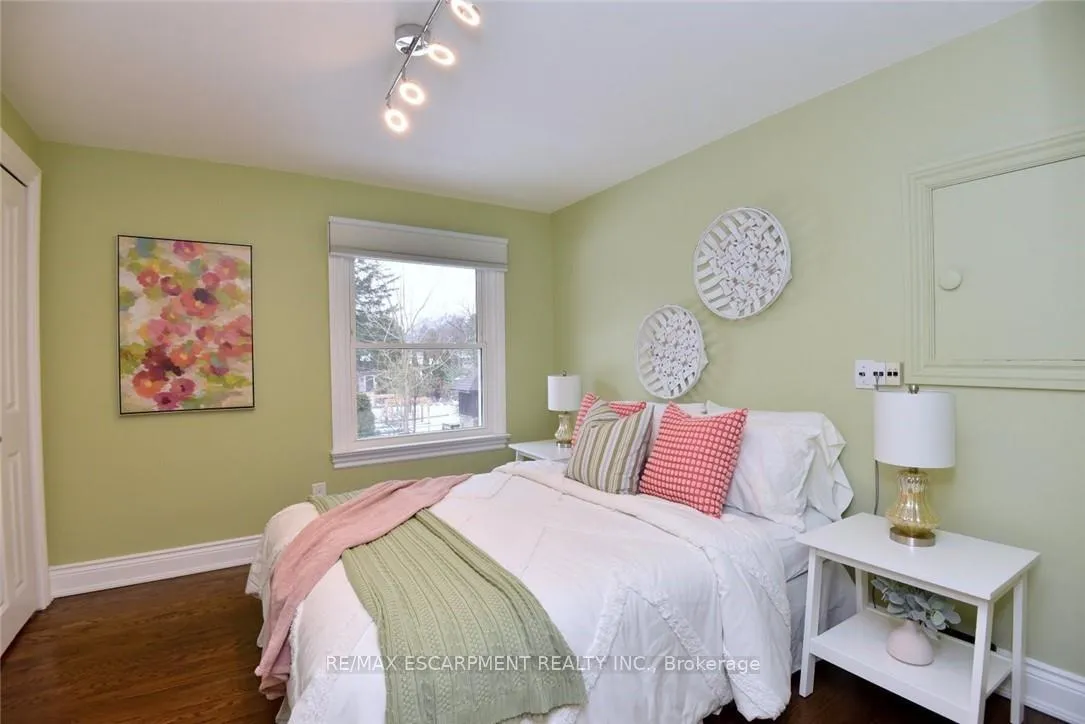 Photo 26 of 626 Vanderburgh Drive, Burlington, LaSalle — HOMEH