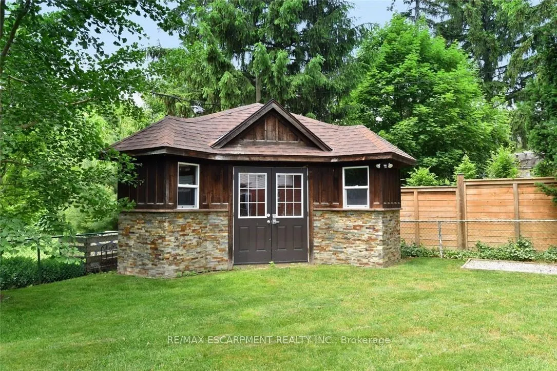 Photo 45 of 626 Vanderburgh Drive, Burlington, LaSalle — HOMEH