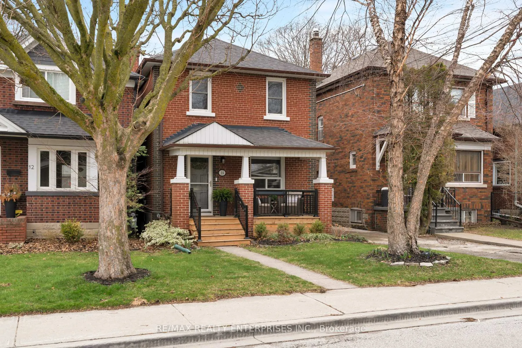 Photo 1 of 14 Third Street, Etobicoke, New Toronto — HOMEH