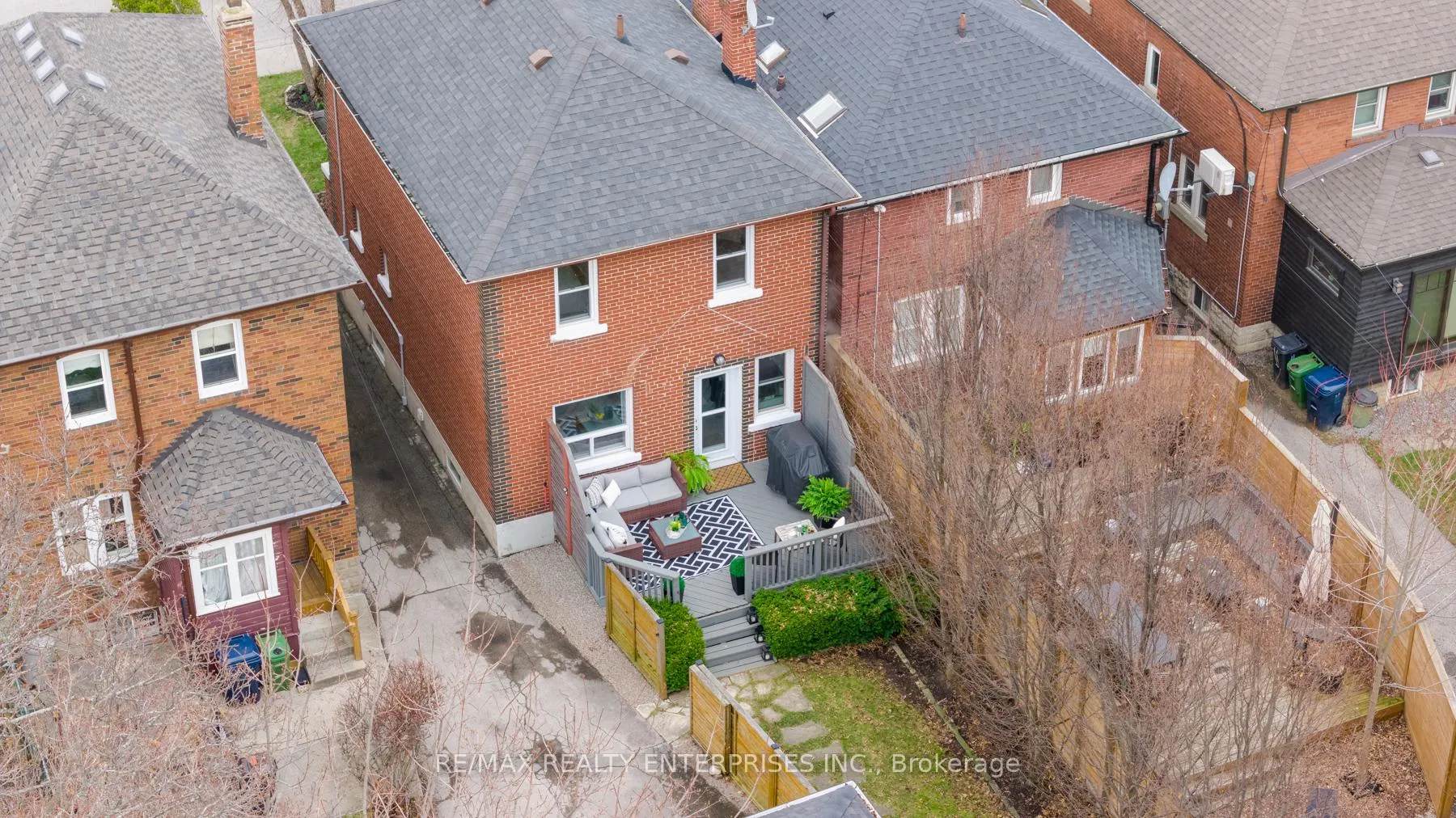 Photo 40 of 14 Third Street, Etobicoke, New Toronto — HOMEH