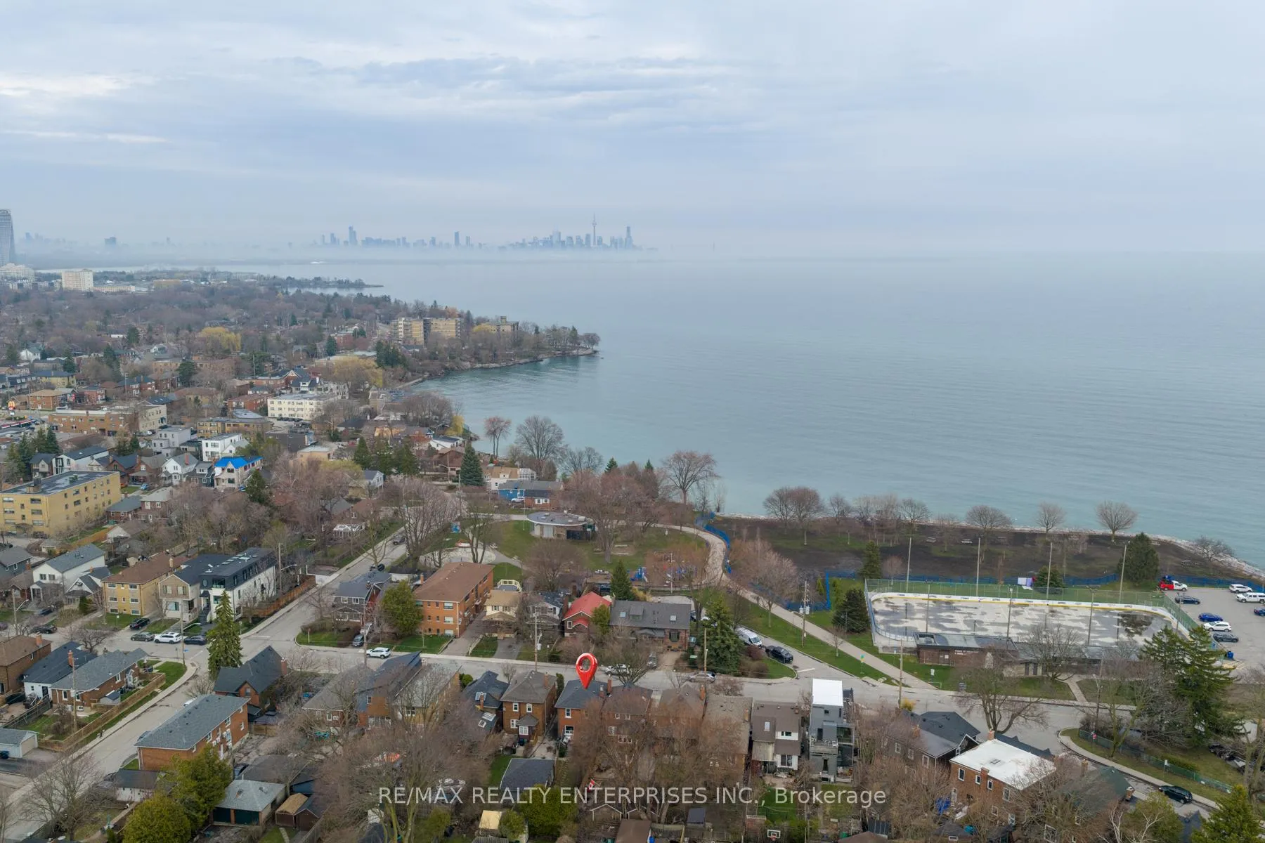 Photo 43 of 14 Third Street, Etobicoke, New Toronto — HOMEH