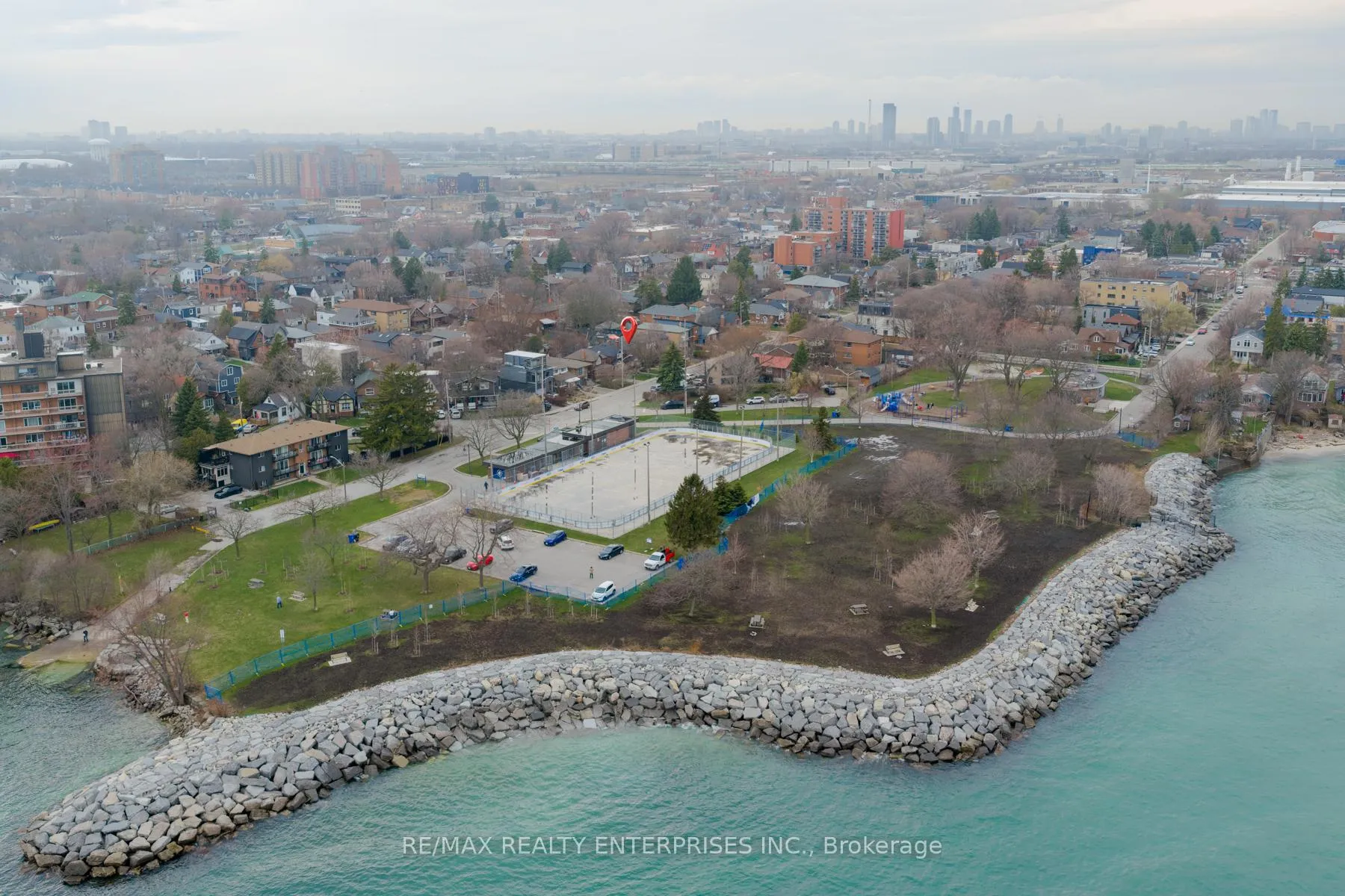 Photo 44 of 14 Third Street, Etobicoke, New Toronto — HOMEH
