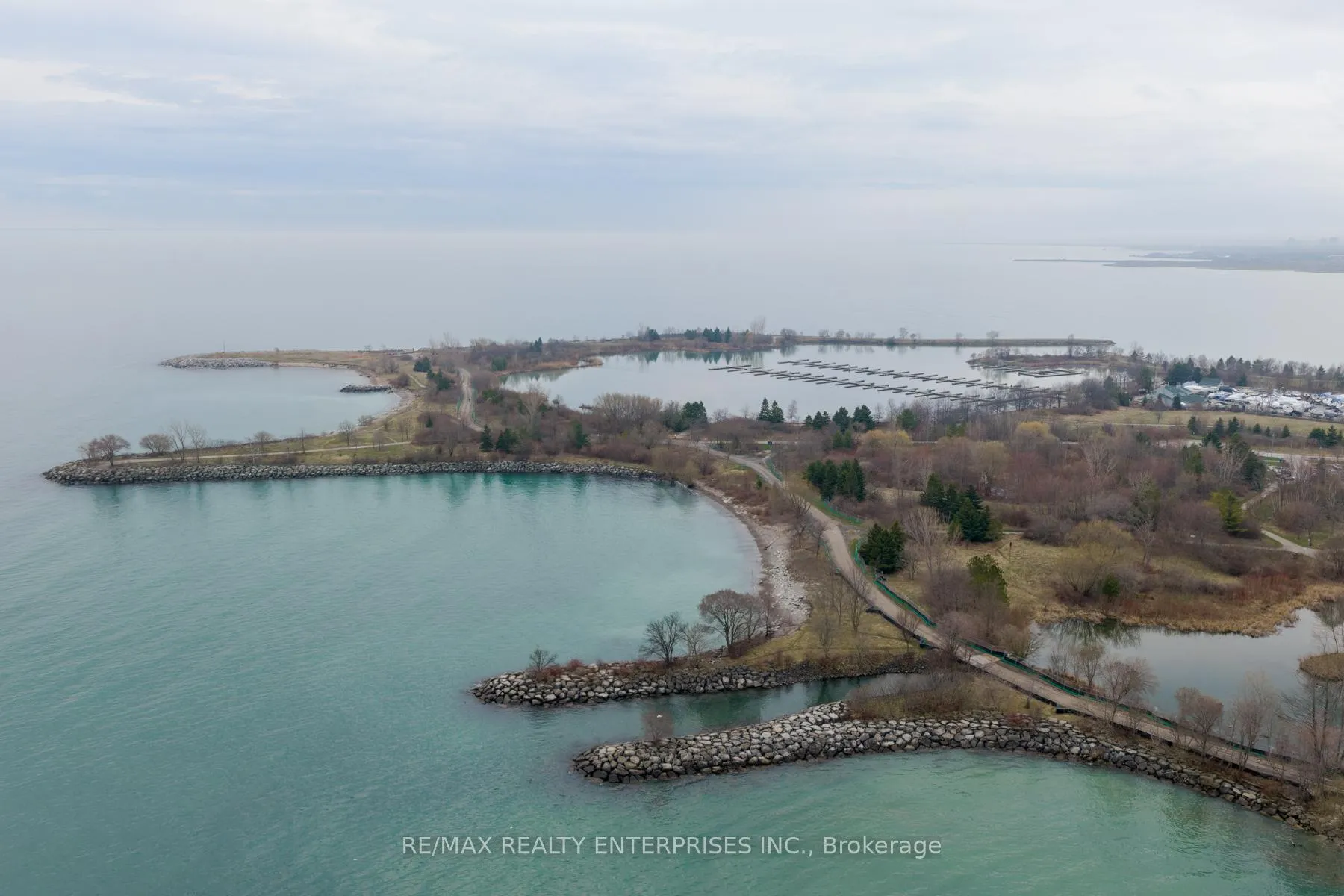 Photo 48 of 14 Third Street, Etobicoke, New Toronto — HOMEH
