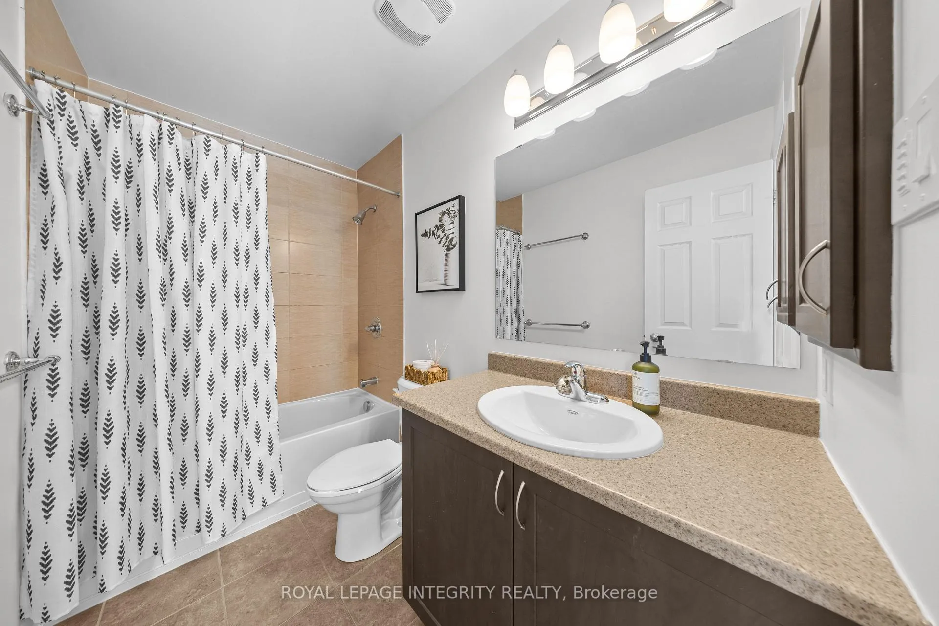 Photo 27 of 356 Ravenswood Way, Ottawa, Avalon East — HOMEH