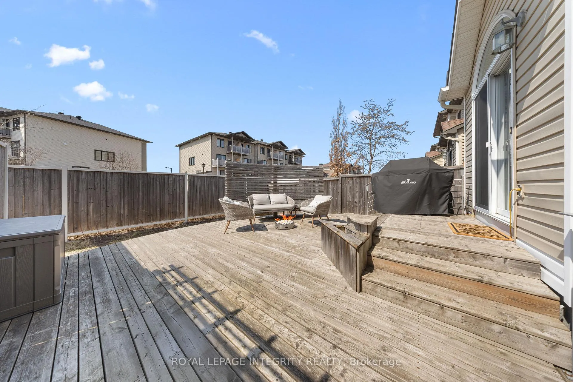 Photo 34 of 356 Ravenswood Way, Ottawa, Avalon East — HOMEH