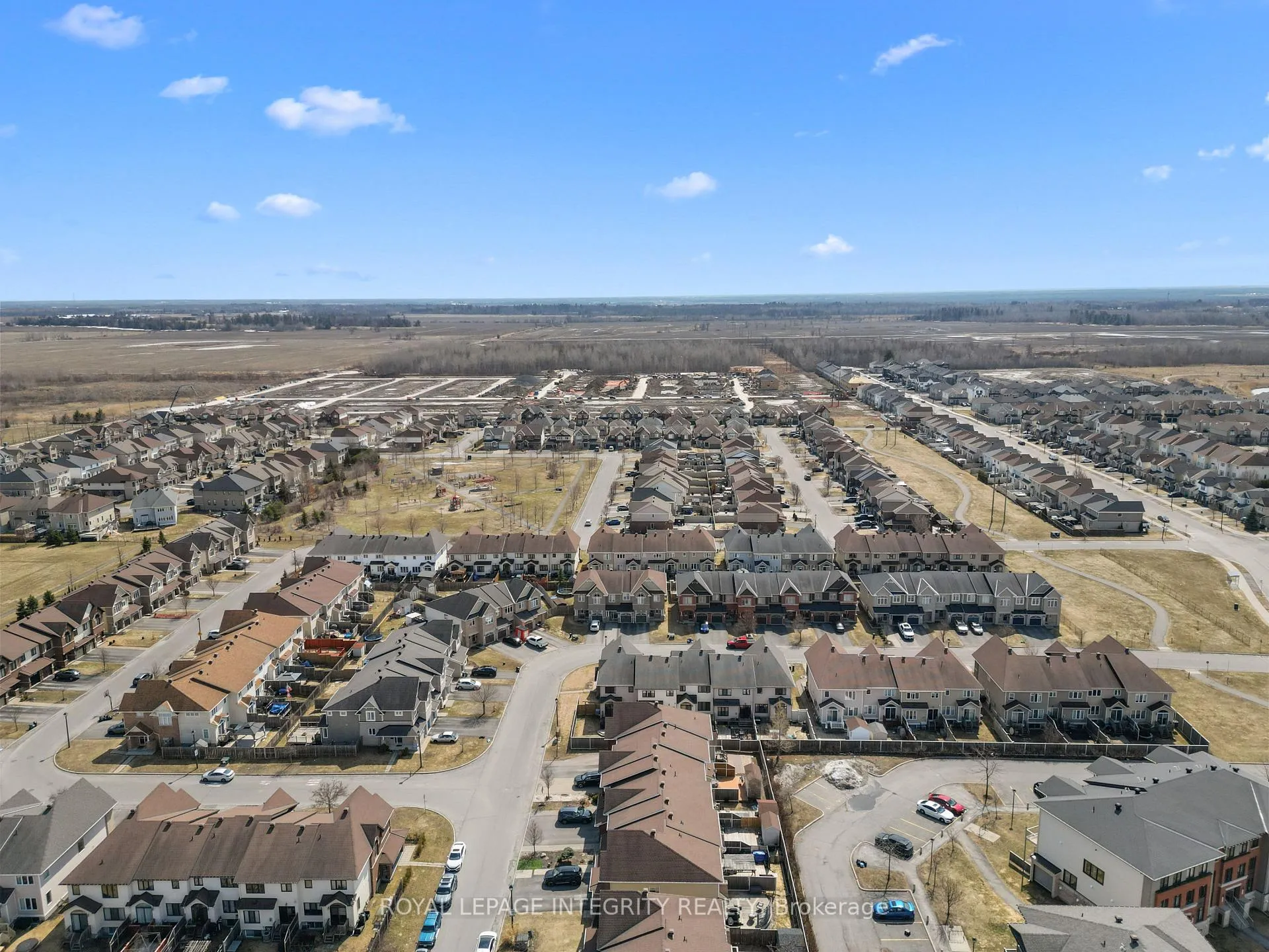 Photo 40 of 356 Ravenswood Way, Ottawa, Avalon East — HOMEH