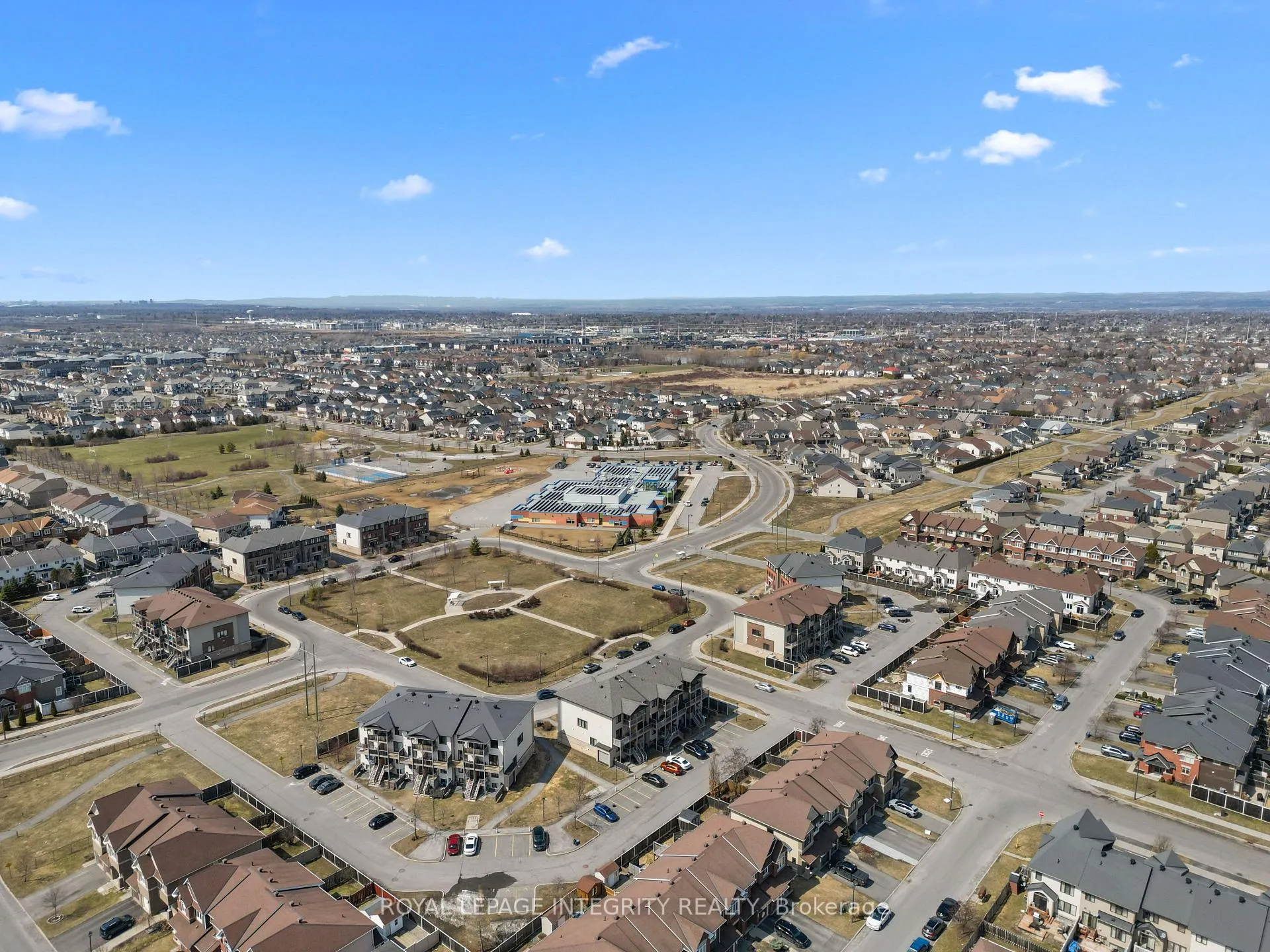 Photo 43 of 356 Ravenswood Way, Ottawa, Avalon East — HOMEH
