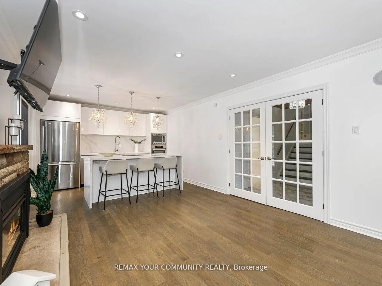 Photo 27 of 239 Wincott Drive, Etobicoke, Willowridge-Martingrove-Richview — HOMEH