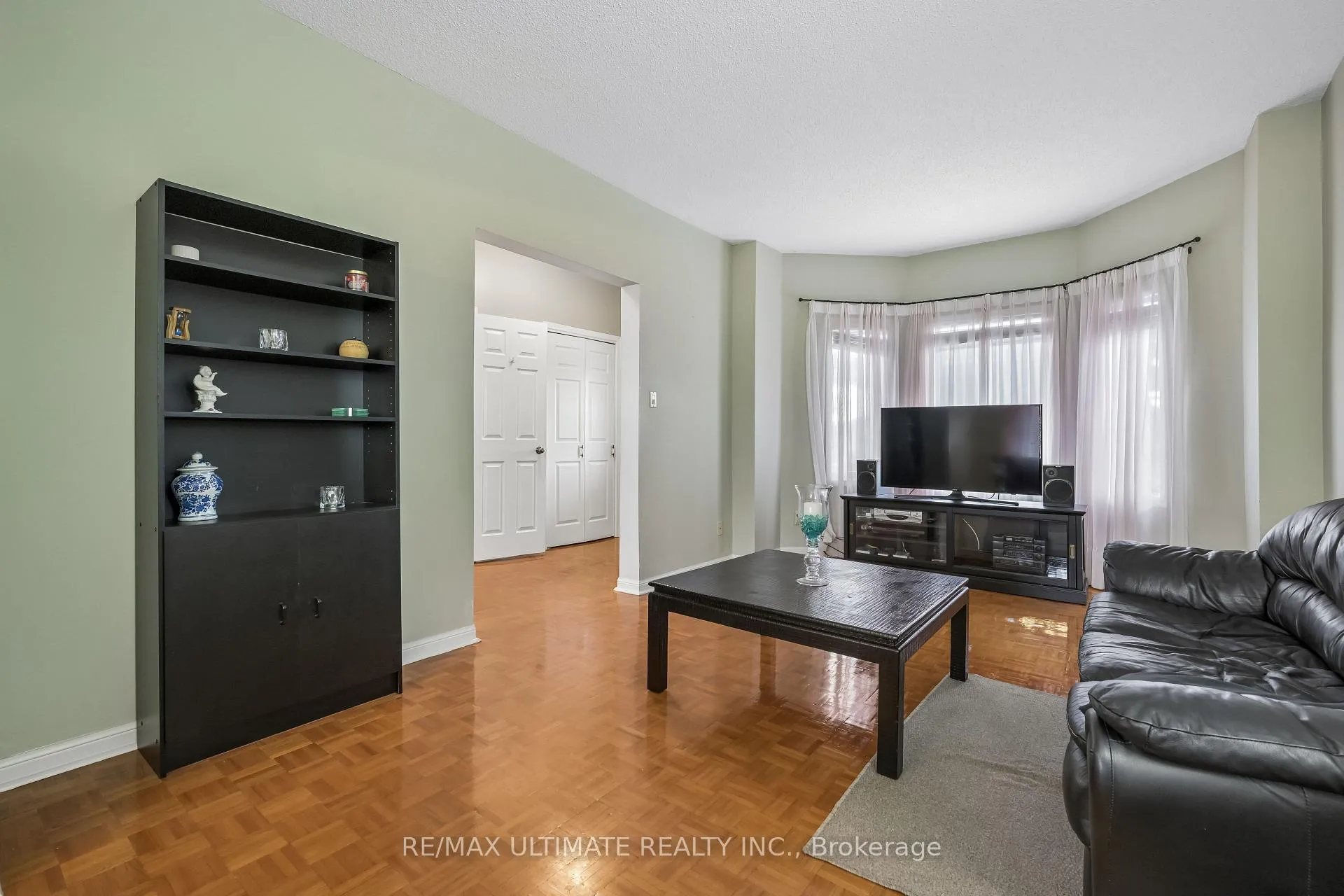 Photo 4 of 165 Sellers Avenue, Toronto, Caledonia-Fairbank — HOMEH
