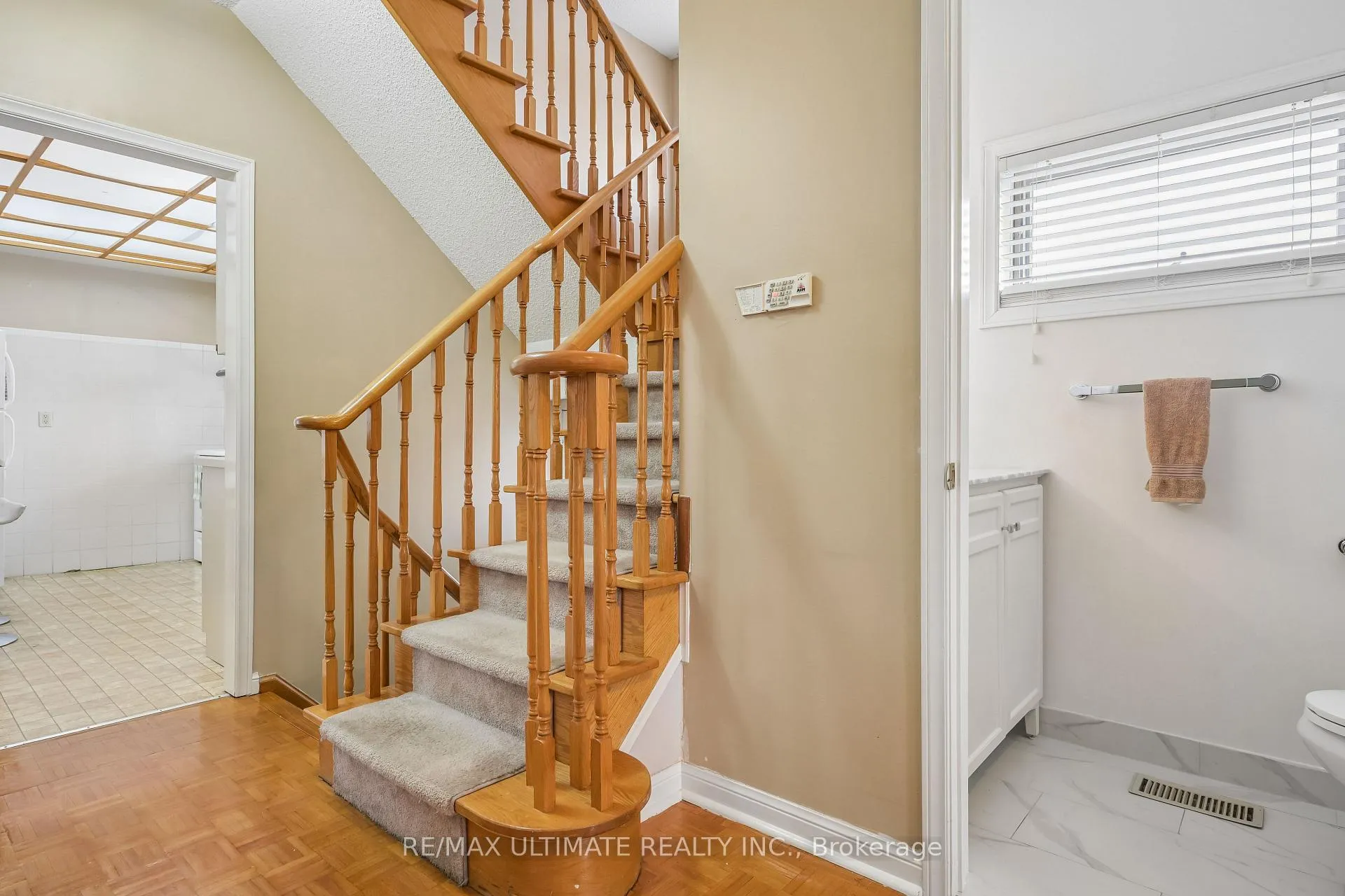 Photo 10 of 165 Sellers Avenue, Toronto, Caledonia-Fairbank — HOMEH