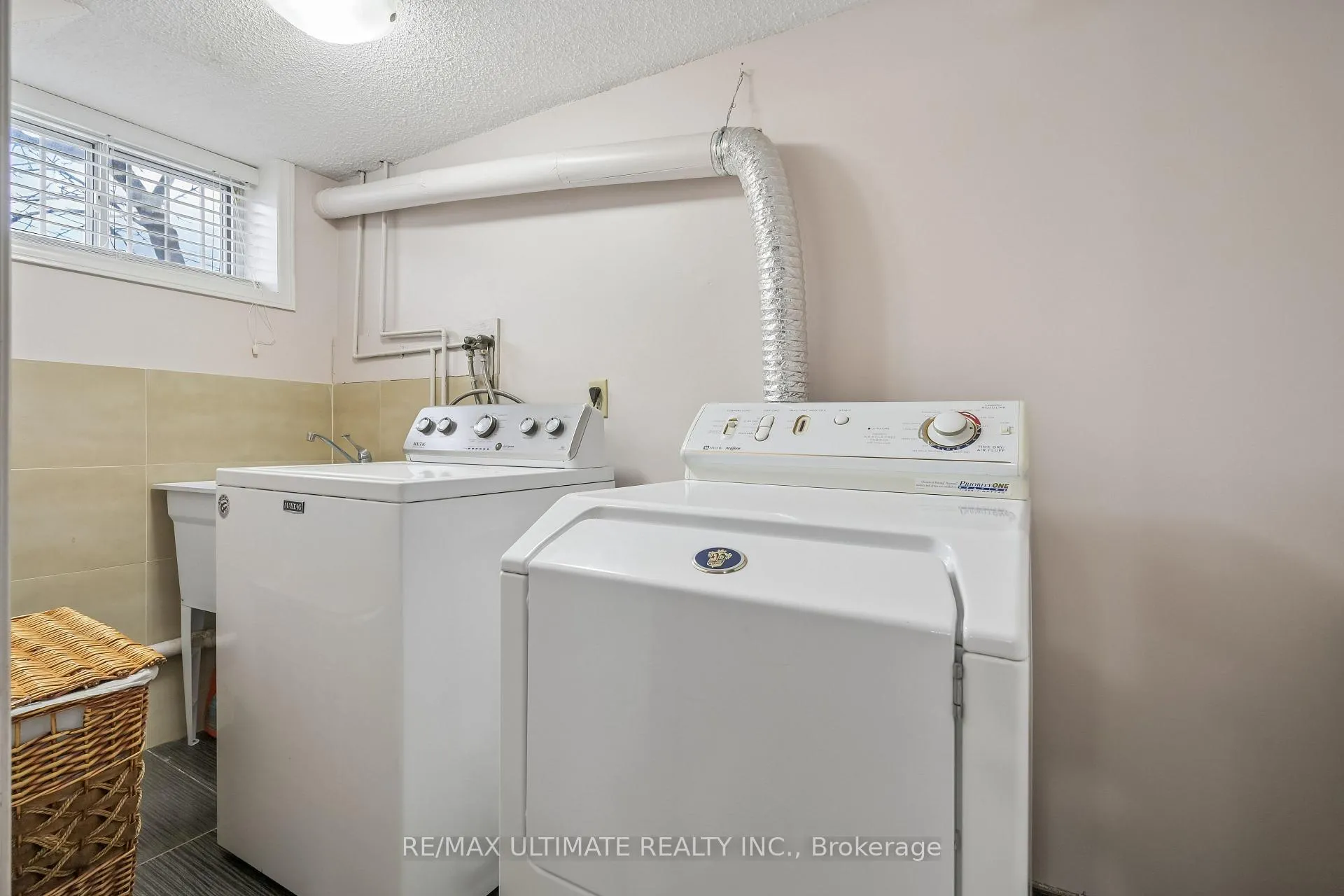 Photo 24 of 165 Sellers Avenue, Toronto, Caledonia-Fairbank — HOMEH