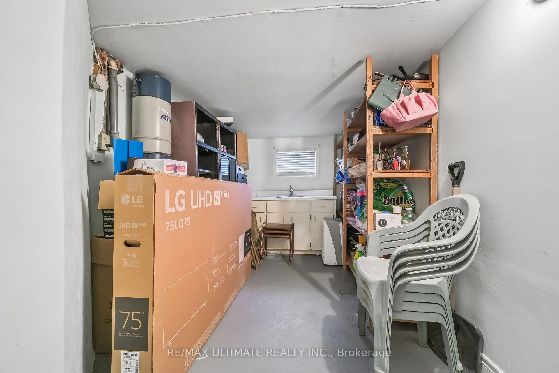 Photo 25 of 165 Sellers Avenue, Toronto, Caledonia-Fairbank — HOMEH