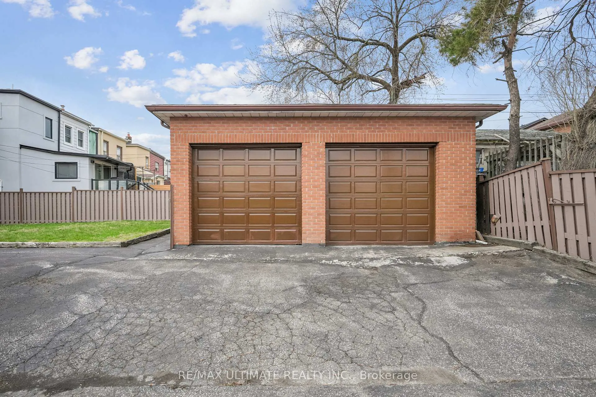 Photo 30 of 165 Sellers Avenue, Toronto, Caledonia-Fairbank — HOMEH
