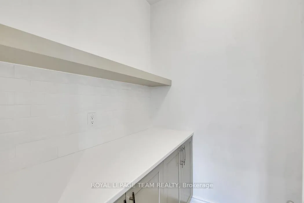 Photo 17 of 102 Crevasse Road, Ottawa, Mer Bleue/Bradley Estates/Anderson Park — HOMEH